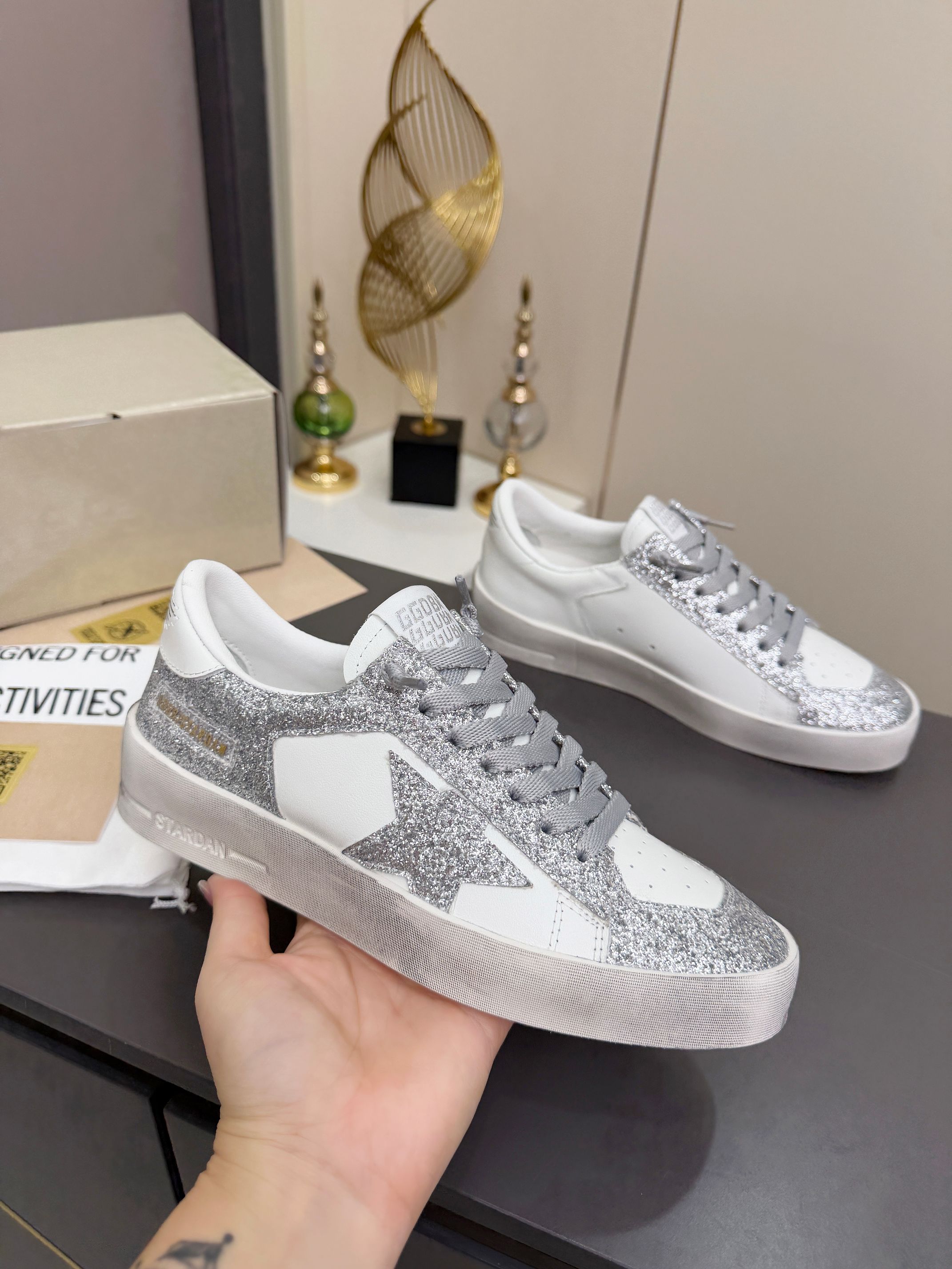 Golden Goose Stardan White Silver Skate Shoe BS-87375