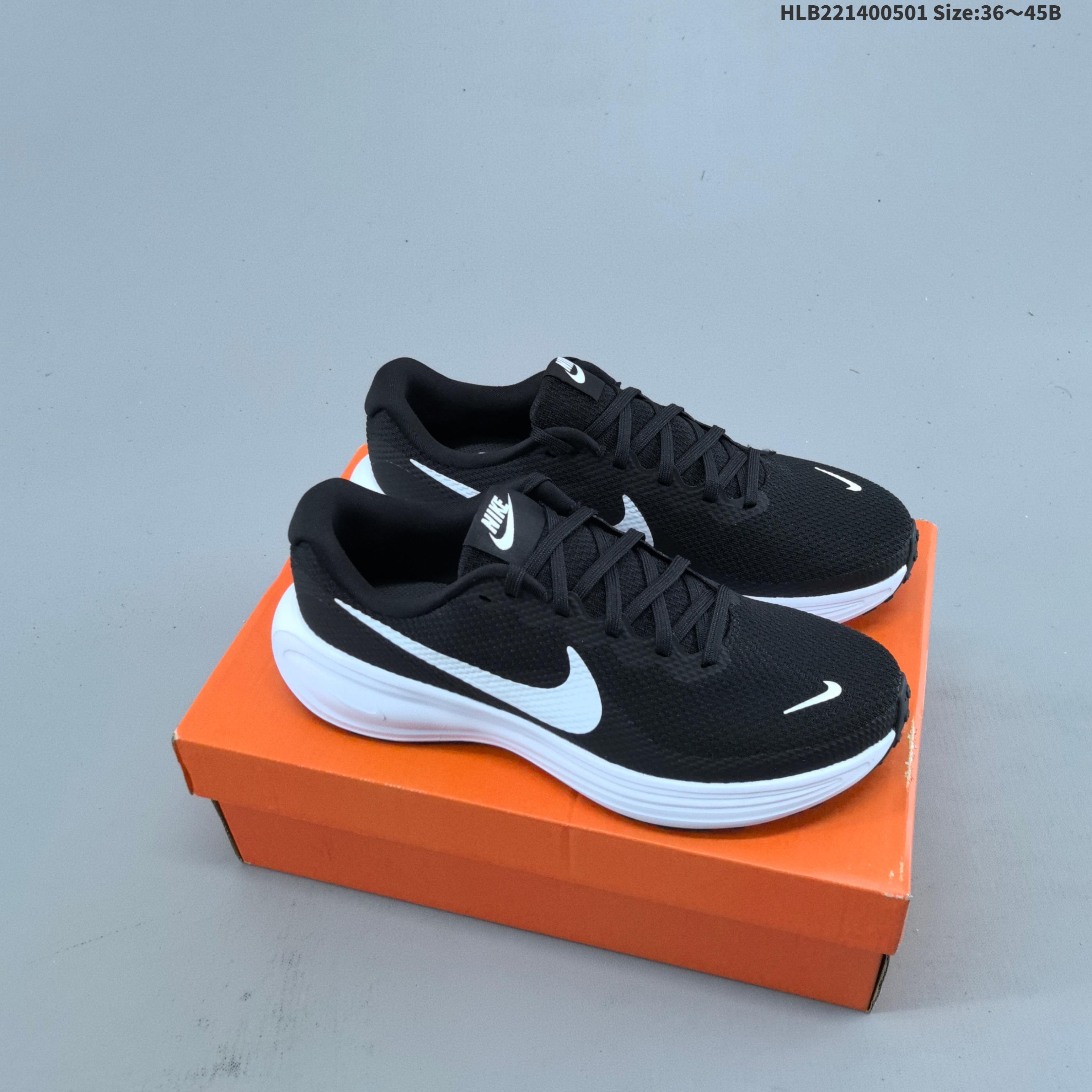 Annet Nike REVOLUTION 8:HJ9198-105:3