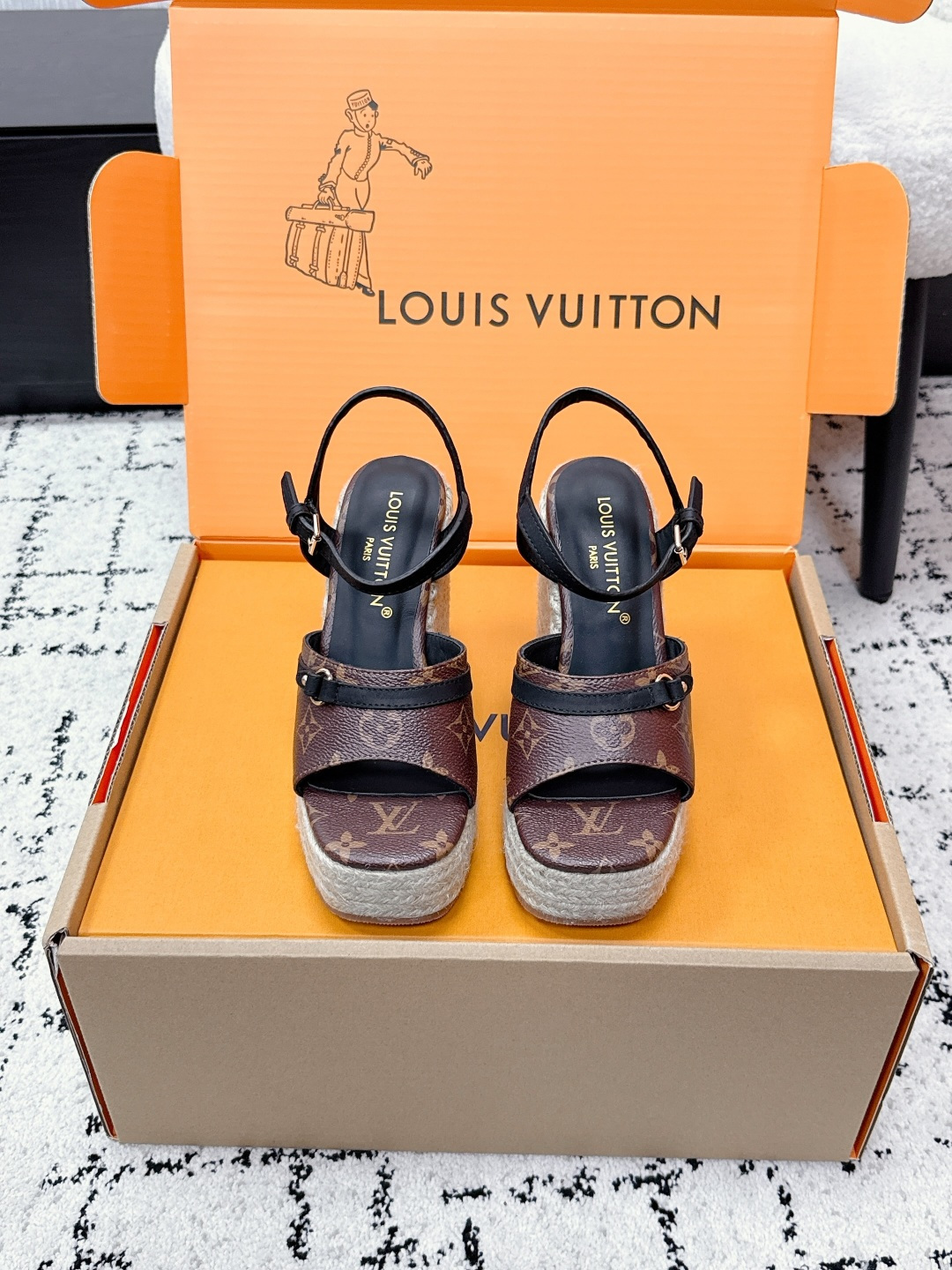 LV women's shoes LOUIS VUITTON Isola 26 — 1:1 Replica