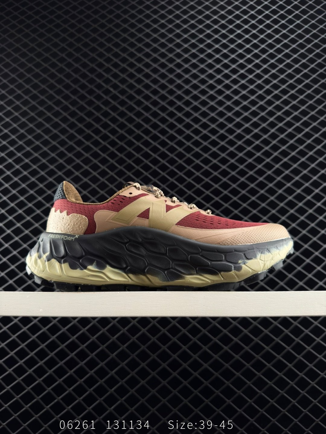 NEW BALANCE FRESH FOAM MORE TRAIL MTMORNBK ， ，