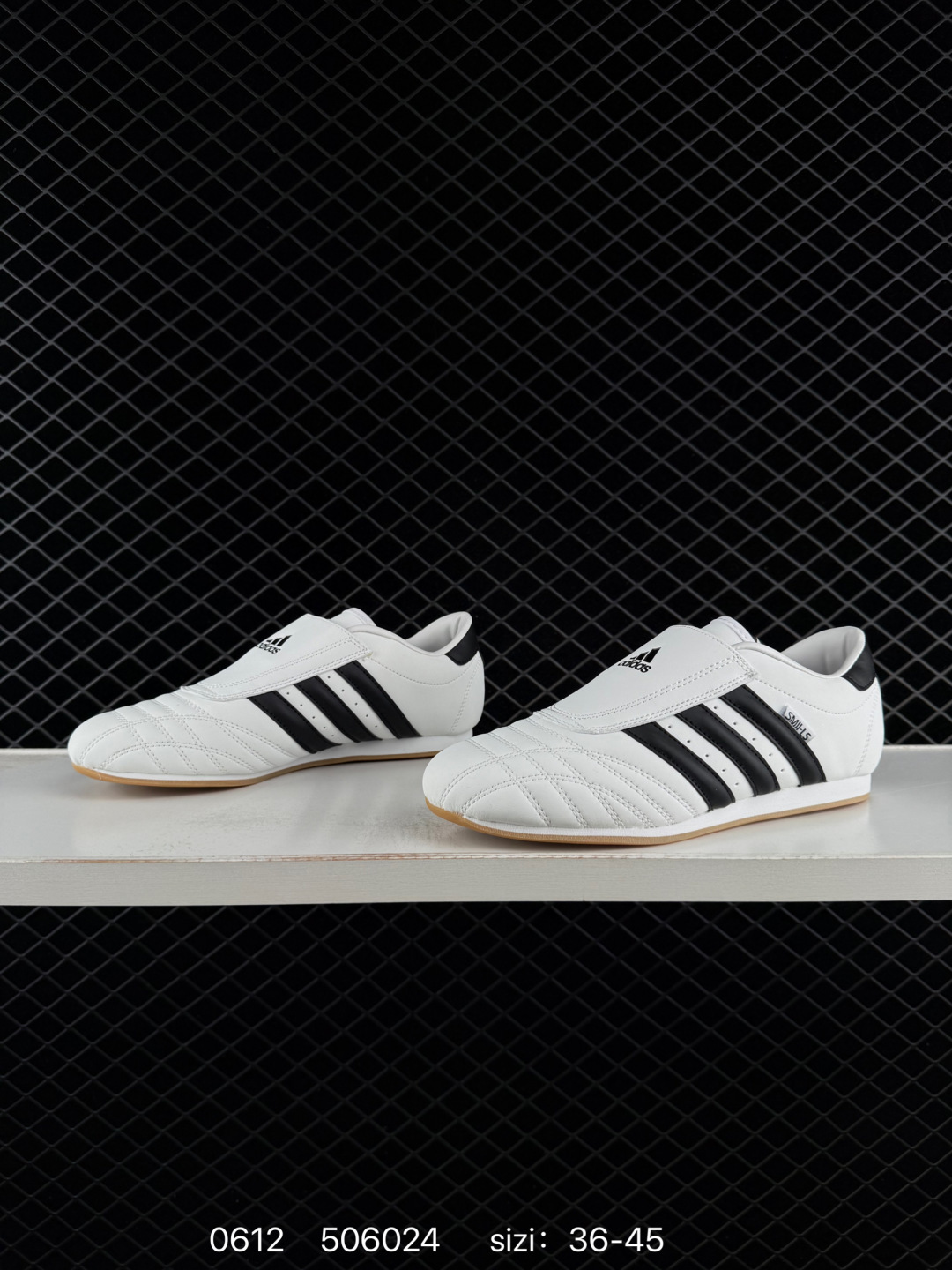 Other Adidas Originals Taekwondo JQ4774 35 5 36 Lifestyle Women s BS-75288