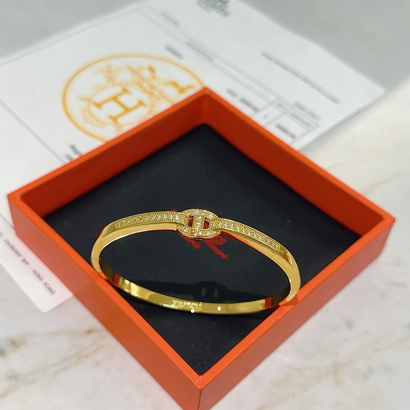 Bracelet Hermes Clic H Chaine d Ancre Or jaune avec accents de diamants clairs 17cm