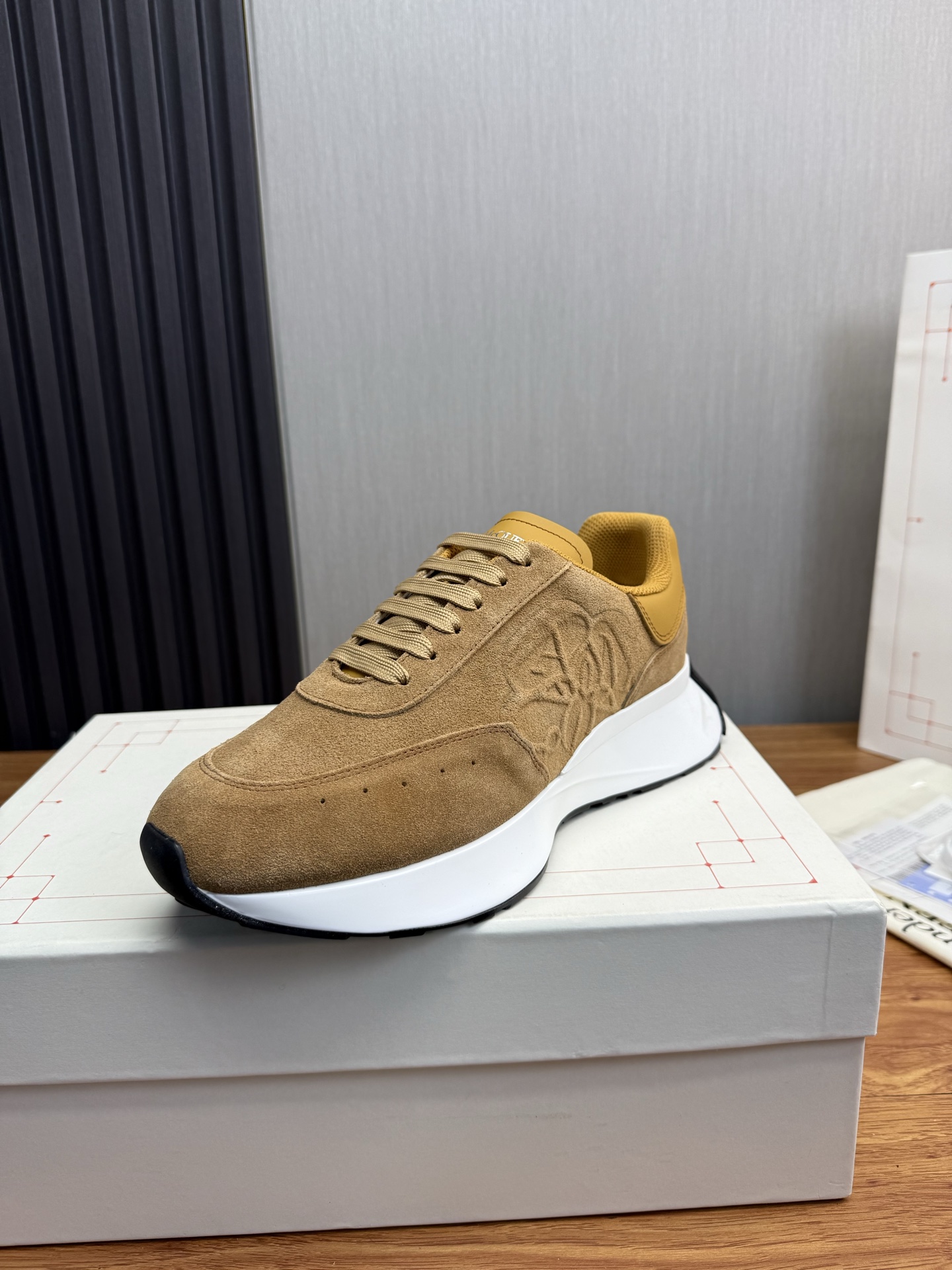 Alexander Mc Queen Women's Shoes Factory — 1:1 Replica