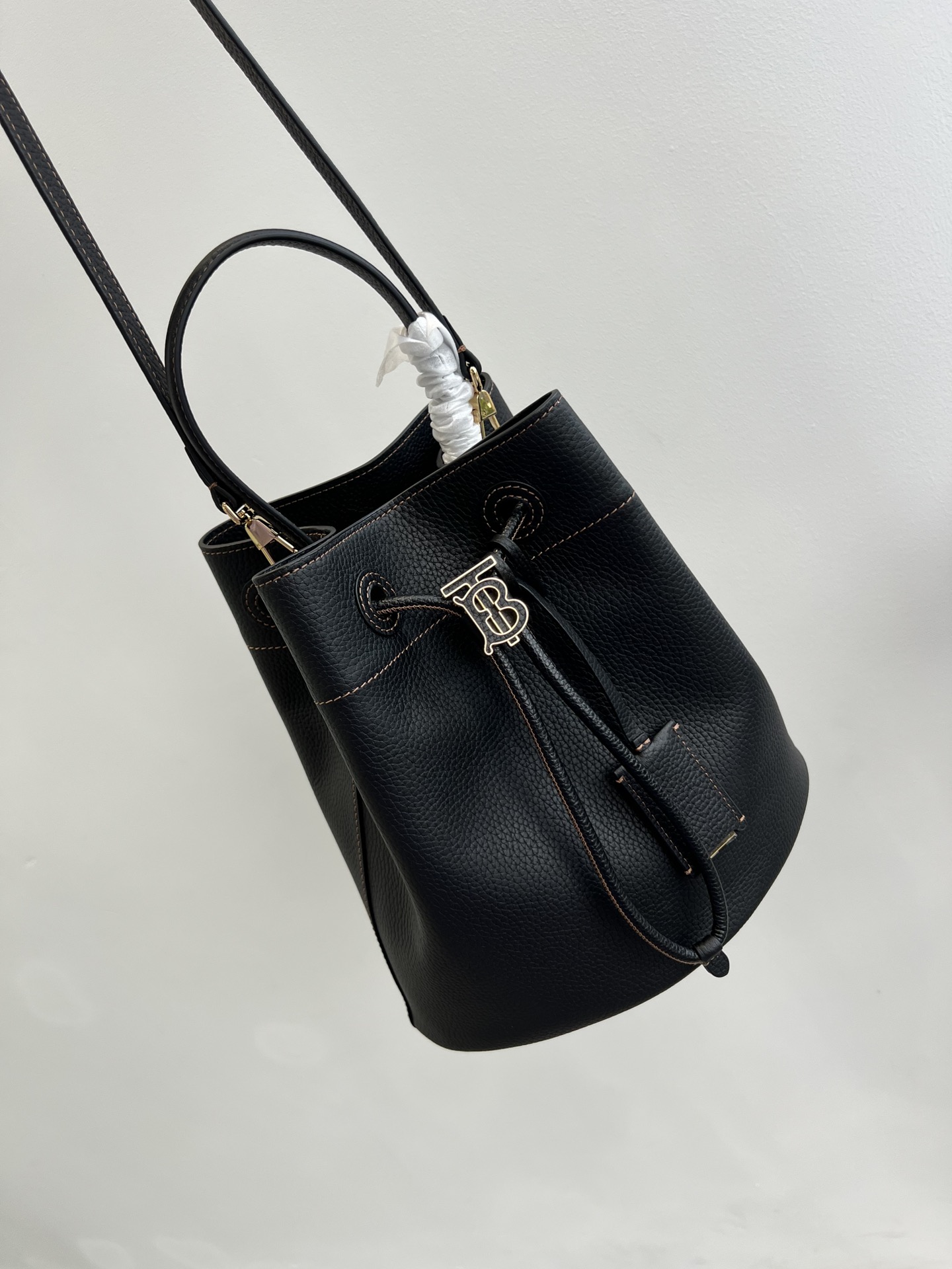 Burberry bag B TB 22s Riccardon burberry Thomas Burberry 26 X26 X16cm — Premium Replica