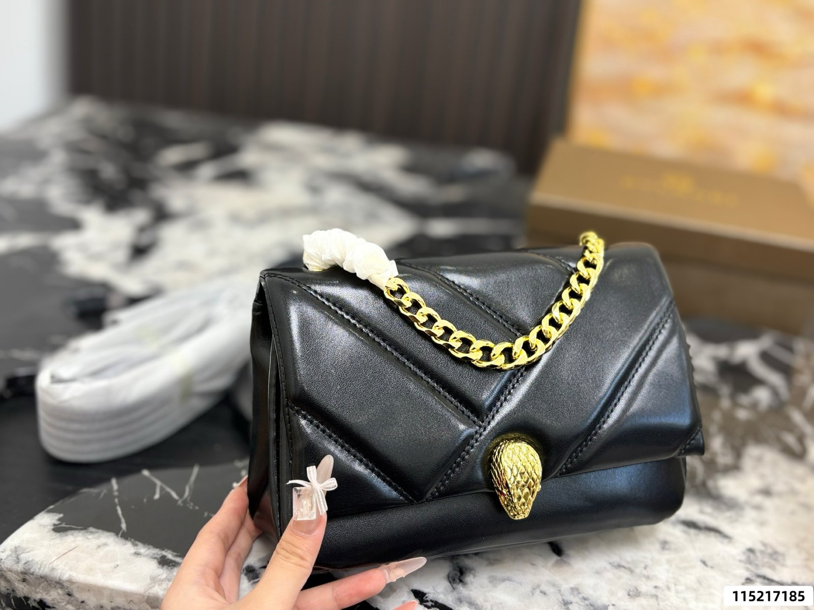 BVLGARI bag BvlgariBvlgari ， BVLGARIBvlgari ， “Serpenti Cabochon” ， 。 ， ，