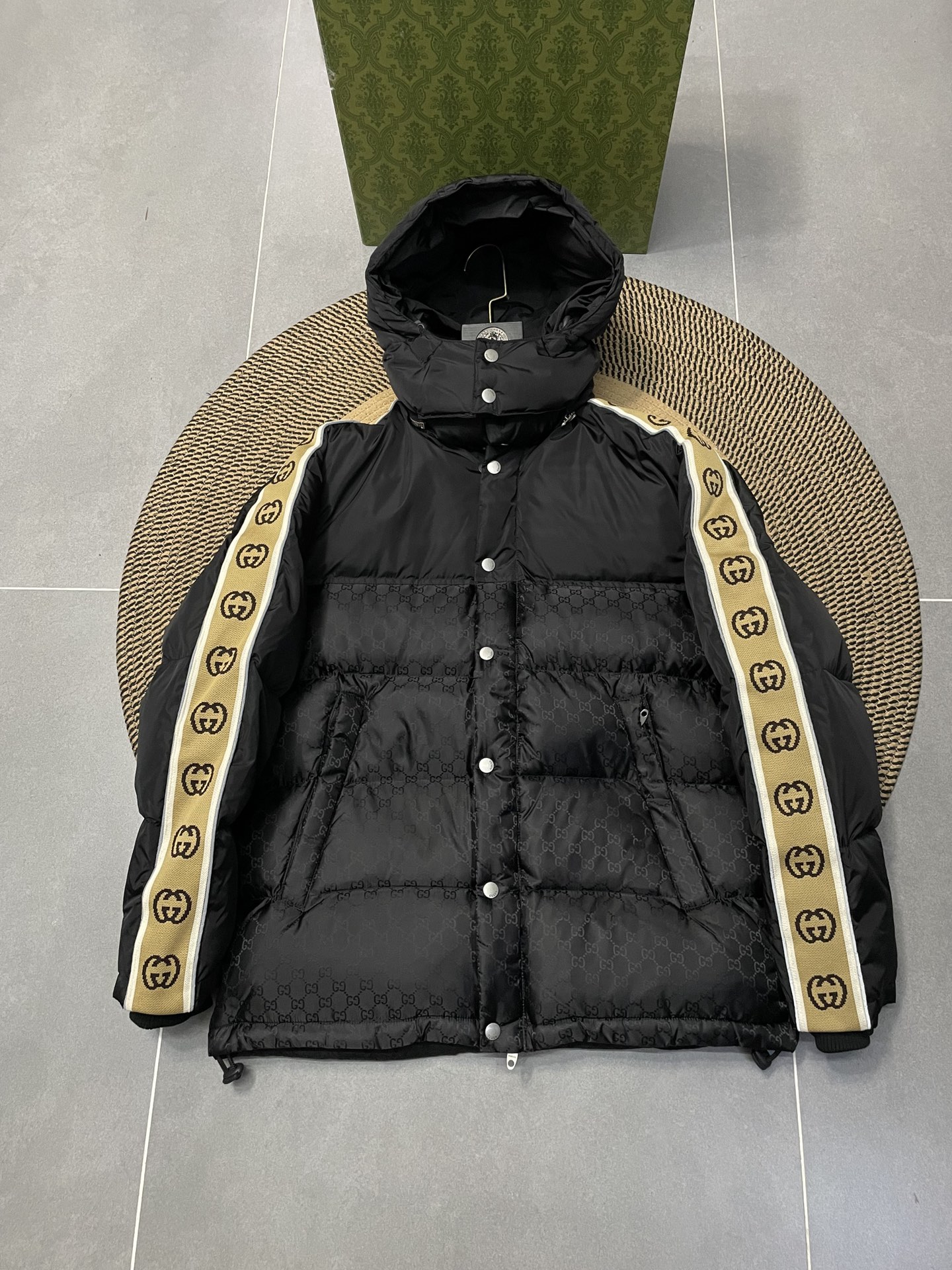 Gucci down jacket C Gucci | Gucci 2020 GG G — 1:1 Replica