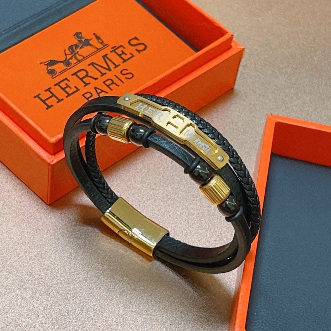 Hermes Anger Forest bracelet Black leather with gold-tone metal hardware and black bead accents 19cm