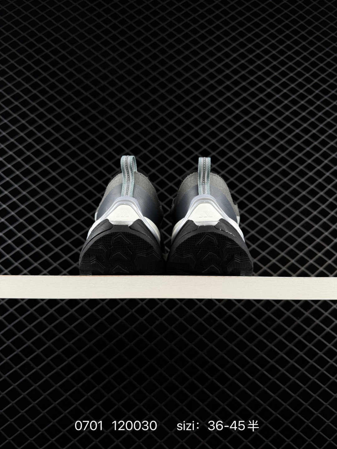 Other Adidas Holo Peak:KI1520:36 — Premium Replica