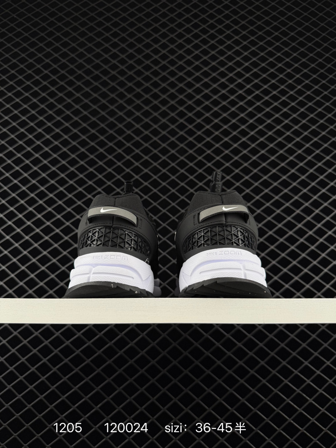 Nike Zoom Vomero Roam Black White 36-45 Running Unisex BS-73833