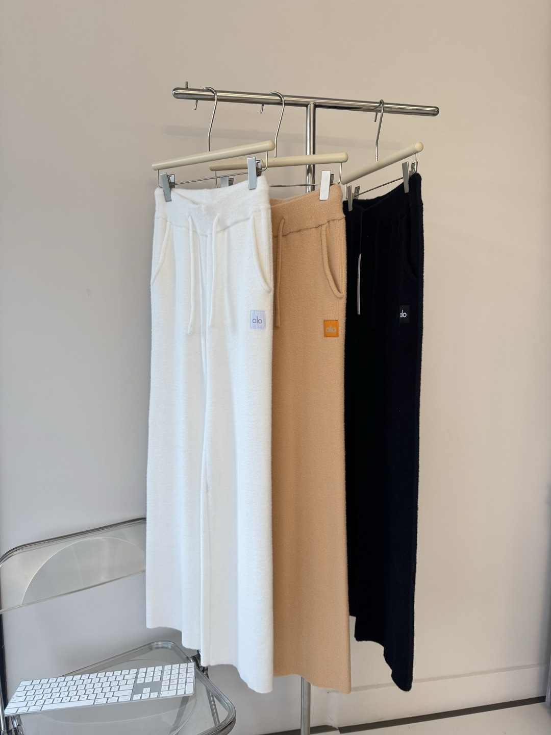 Alo Leggings alo | pantaloni drappeggiati in peluche