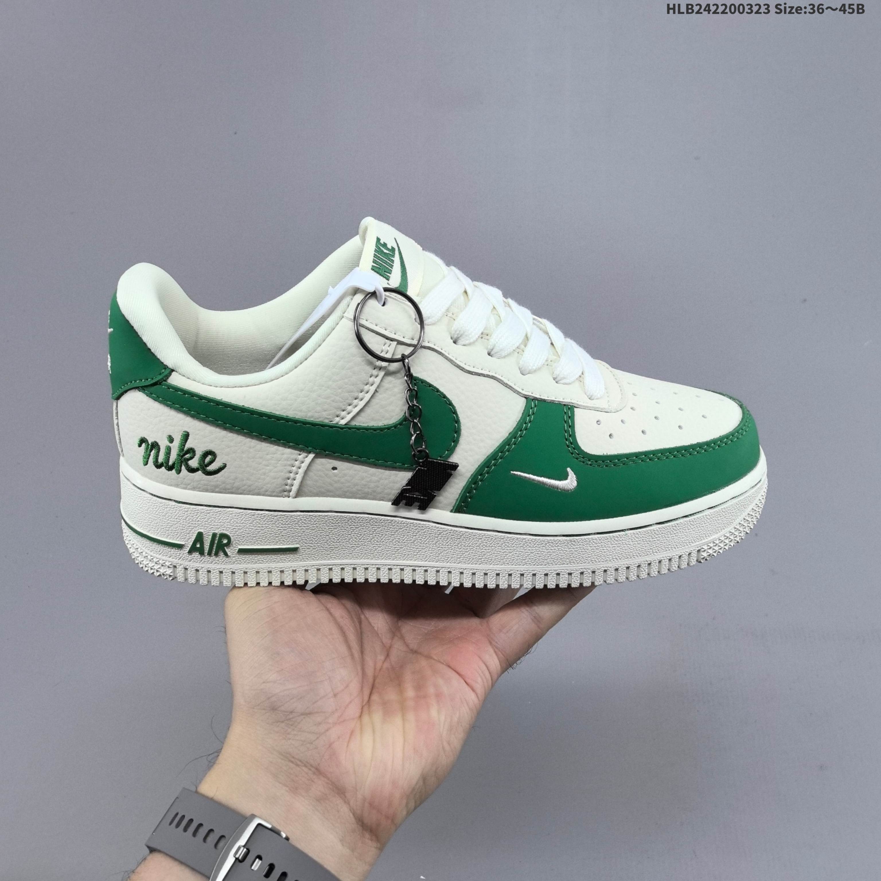 NIKE AIR FORCE 1‘07 LV8:FV3694-111