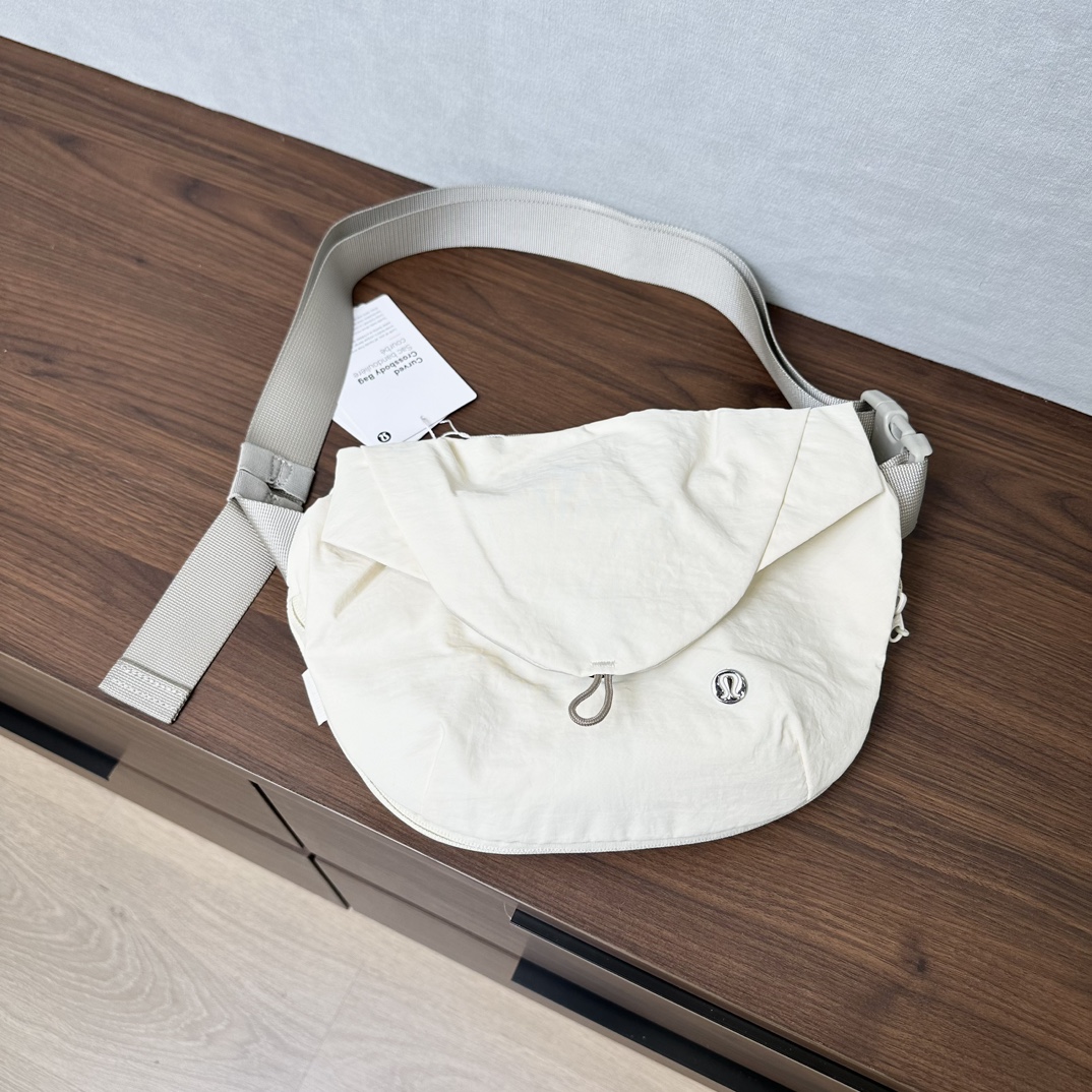 Lulu accessories 𝐋𝐮𝐥𝐮𝐥𝐞𝐦𝐨𝐧 ｜Lululemon 𝐂𝐮𝐫𝐯𝐞𝐝 𝐂𝐫 — 1:1 Replica