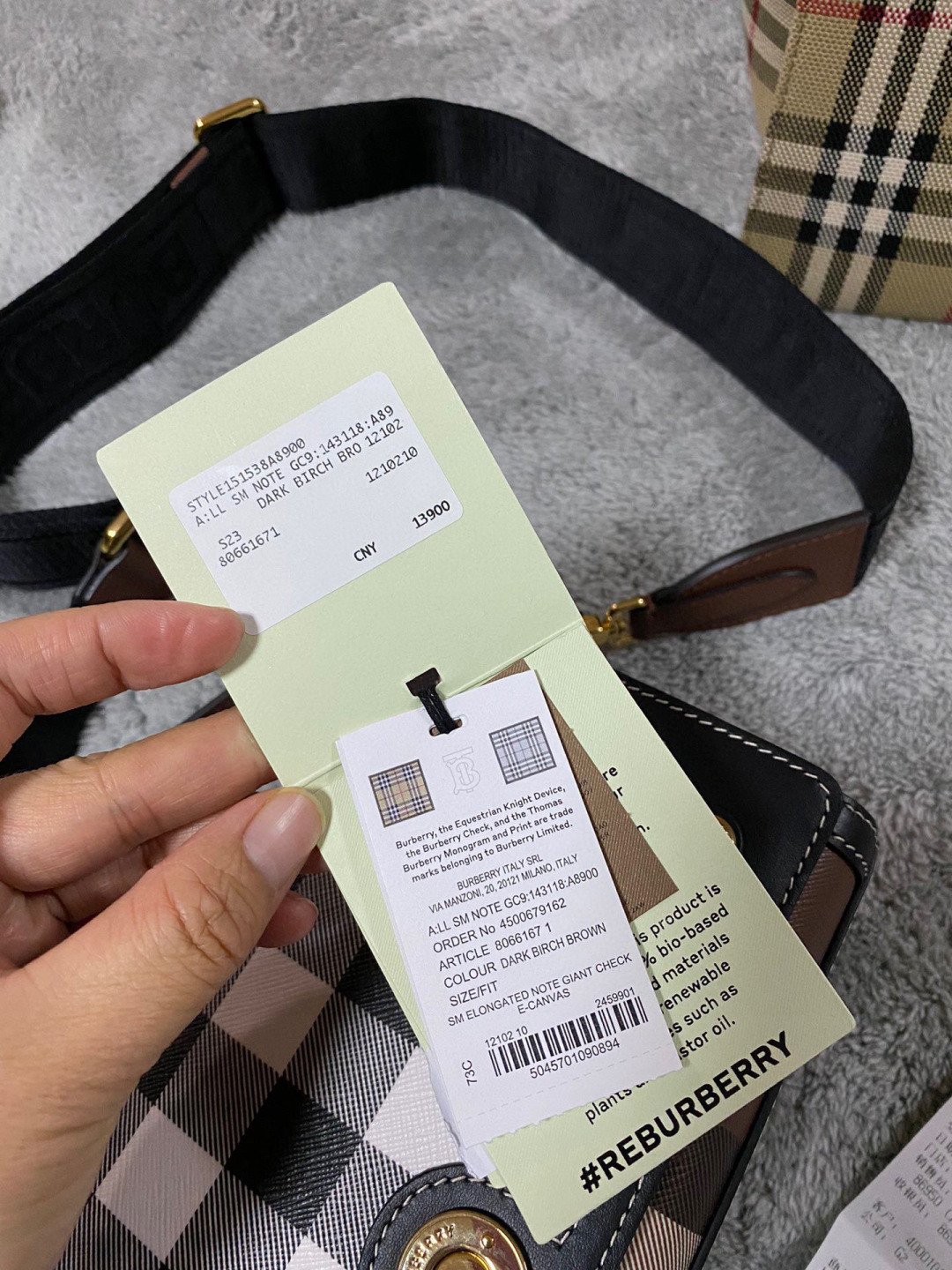 Burberry bag genuine 13900
