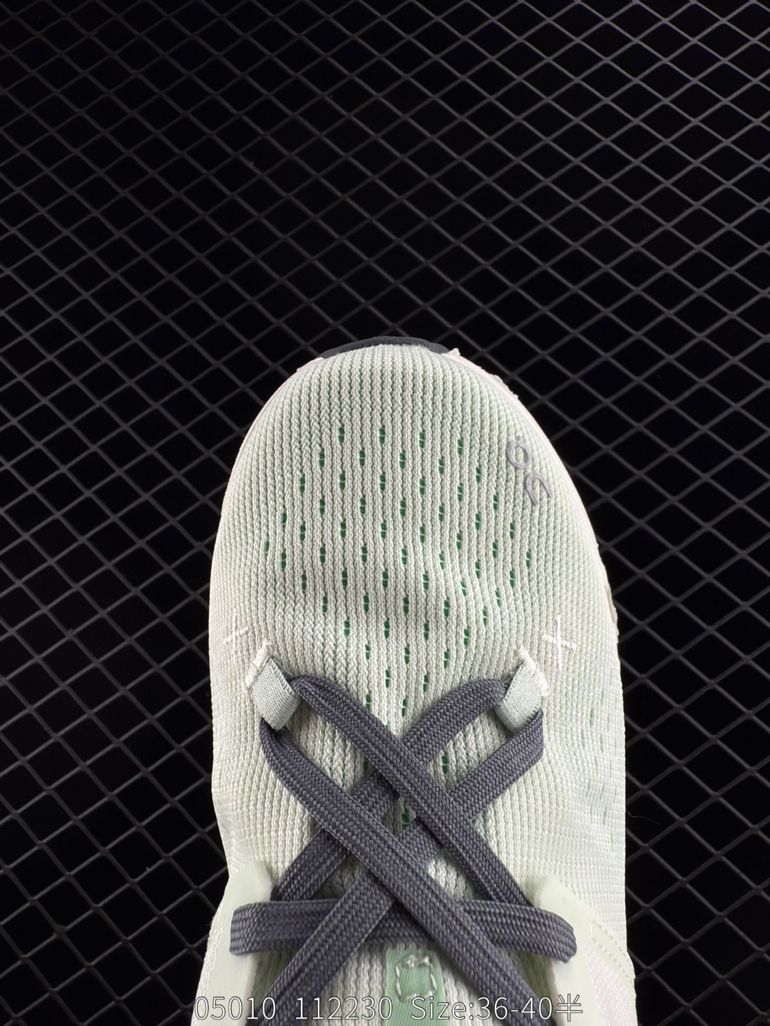 On Running Cloud X 4 Light Mint Green Gray White EU 36-40 Running Shoe Running Sneakers - Unisex BS-85600
