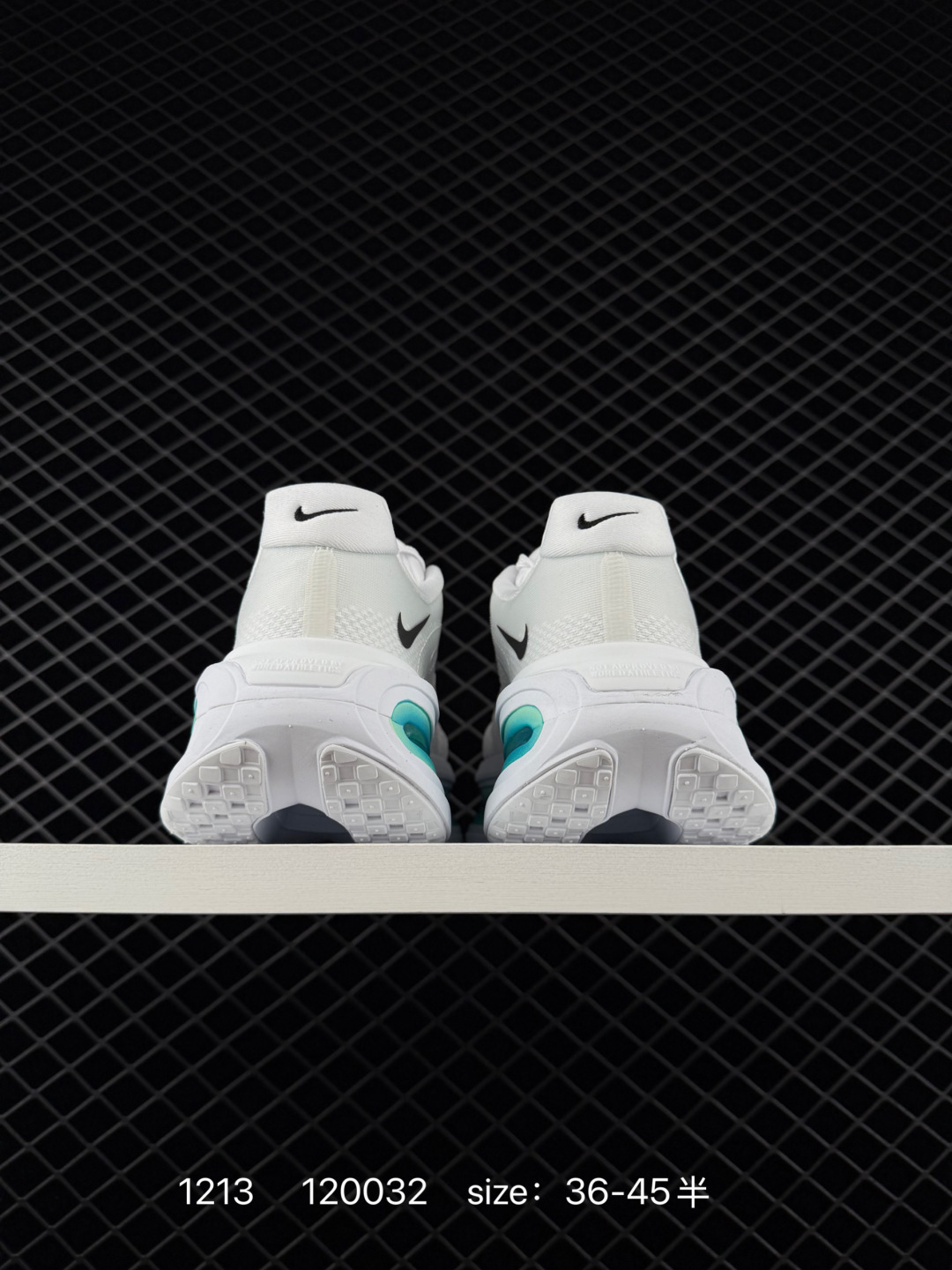 Nike Vomero Premium White Black Turquoise EU 36-45 5 Running Unisex BS-73729