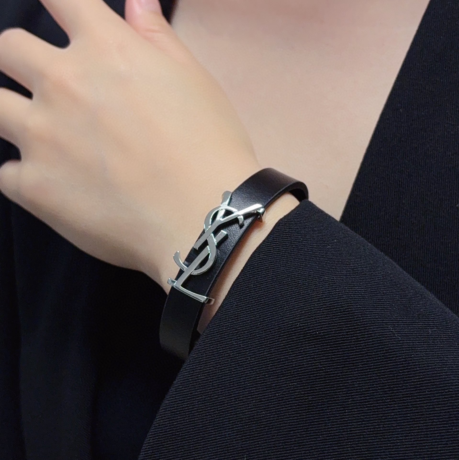 Saint Laurent Jewelry New YSL New Yves Saint Laurent 1961 — Premium Replica