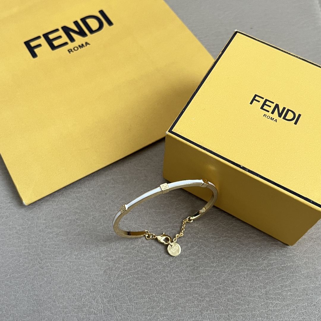 Fendi-sieraden FENDI Nieuw