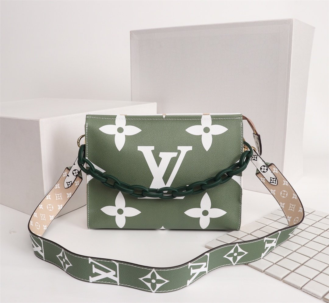 LV bag — practical uses d863e9 photo 1