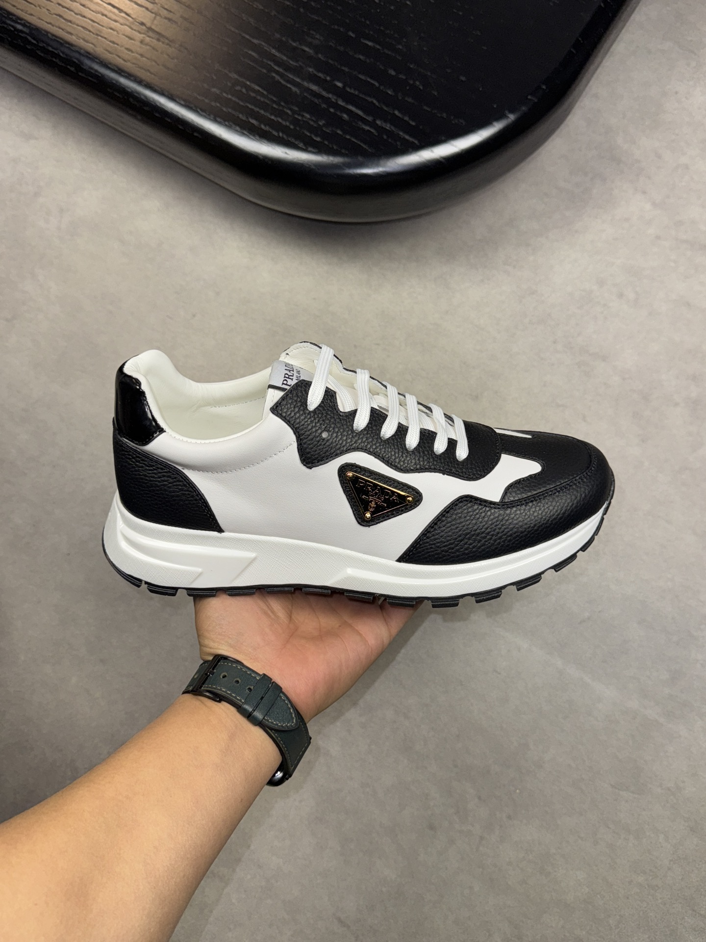 Prada shoe Please contact the homepage for this multi-color detailed picture and real-life video — Premium Replica