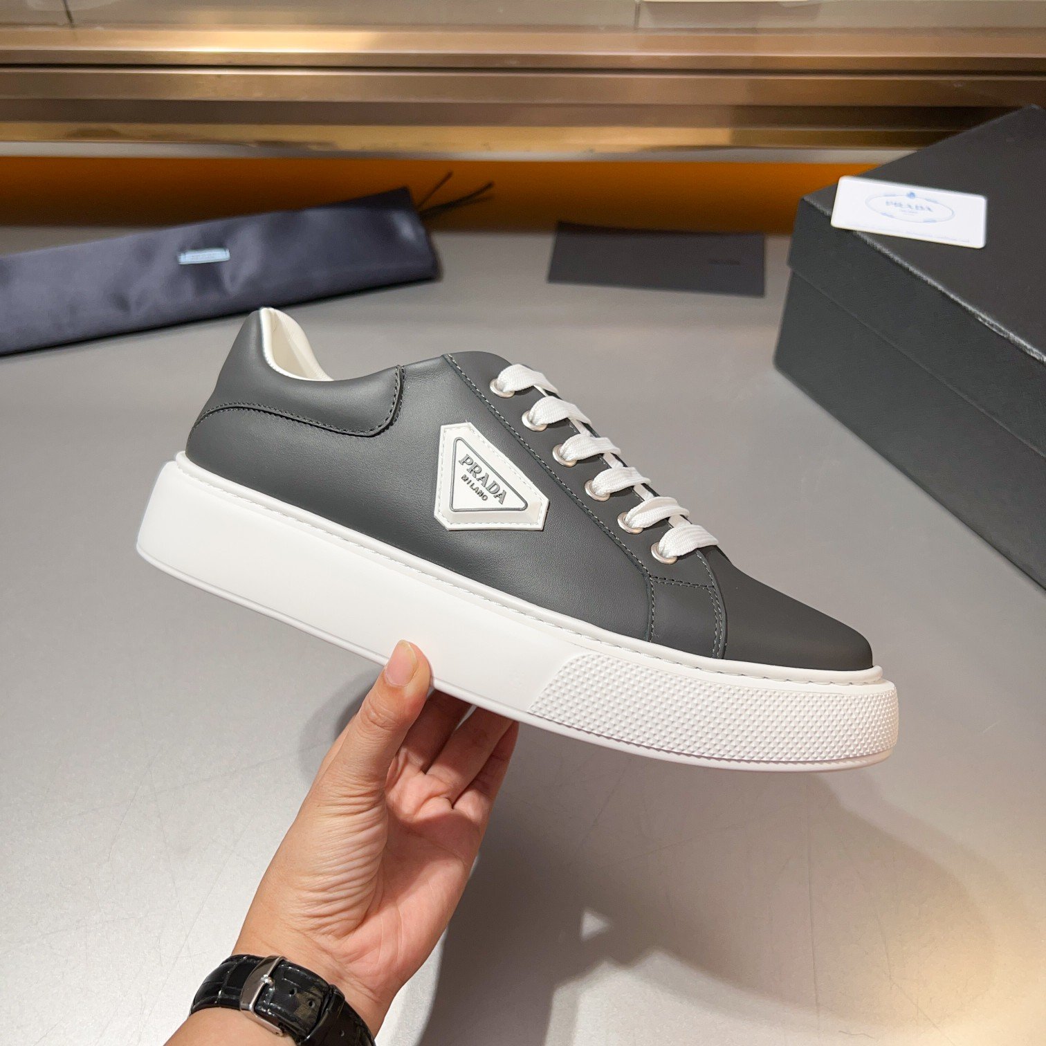Prada shoe PRADAPrada 1 1replica @