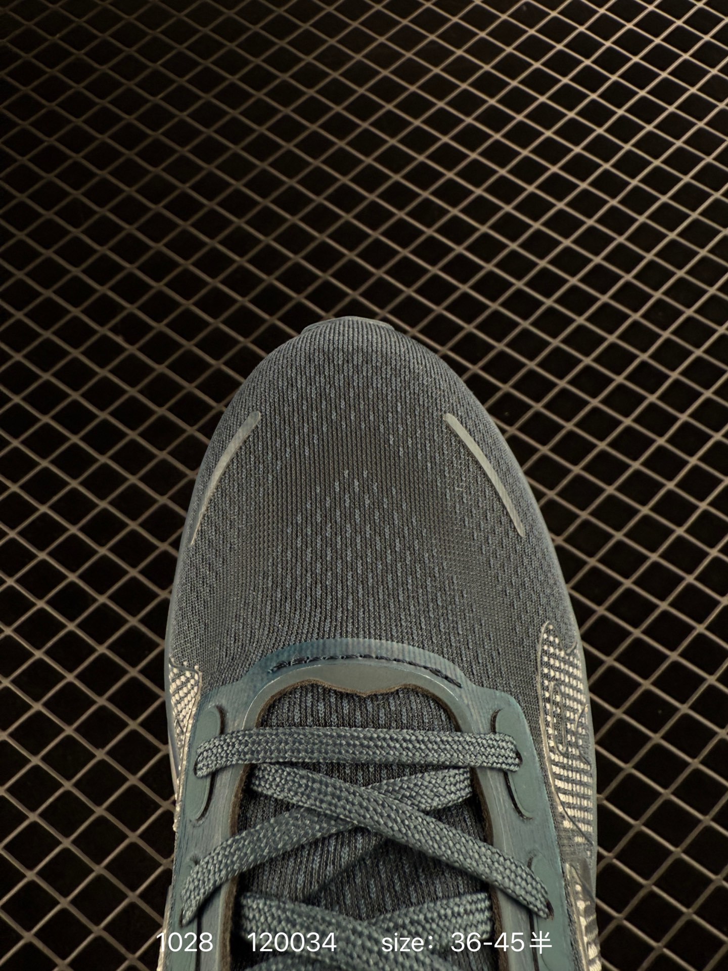 Nike Vomero 19 T 36-45 HQ2050-401 120034 ¥ 170 — AAA Quality Replica