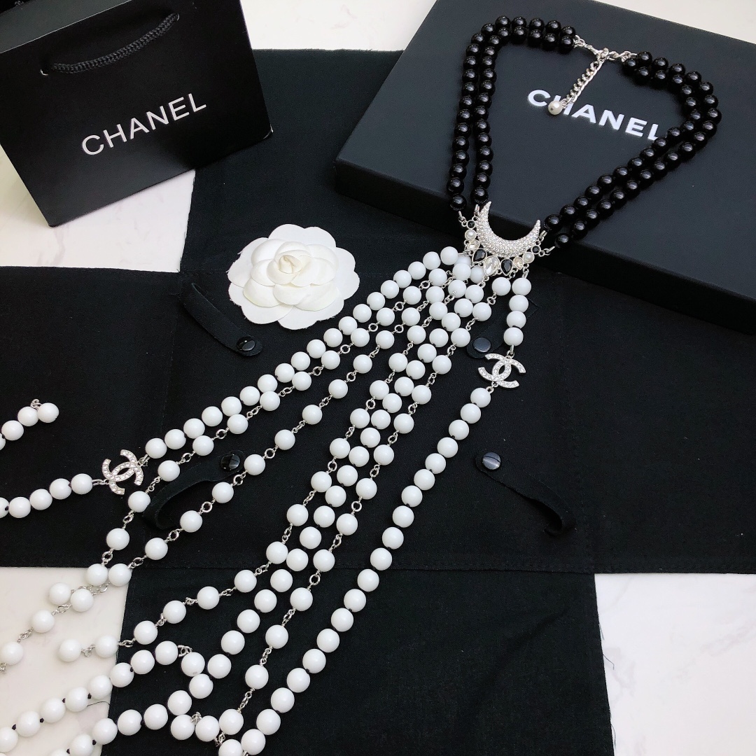 Chanel-Schmuck CHANEL Barockes C-LOGO 21038420
