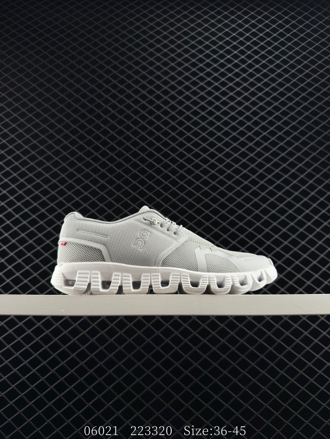 On Cloud 5 5998909 Grey White Black EU 36-45 Running Shoe Running Sneakers - Unisex BS-85551