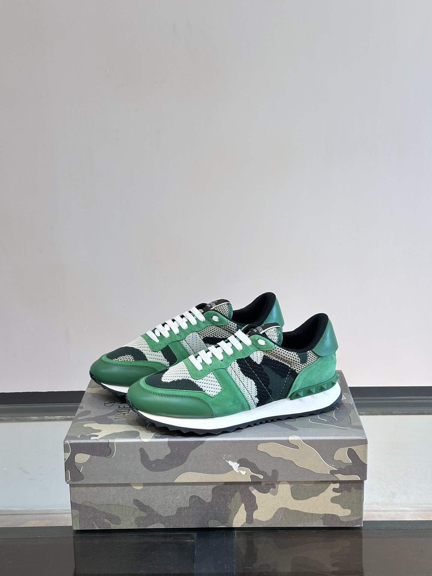 VALENTINO shoe Please contact the homepage for this multi-color detailed picture and real-life video — Premium Replica