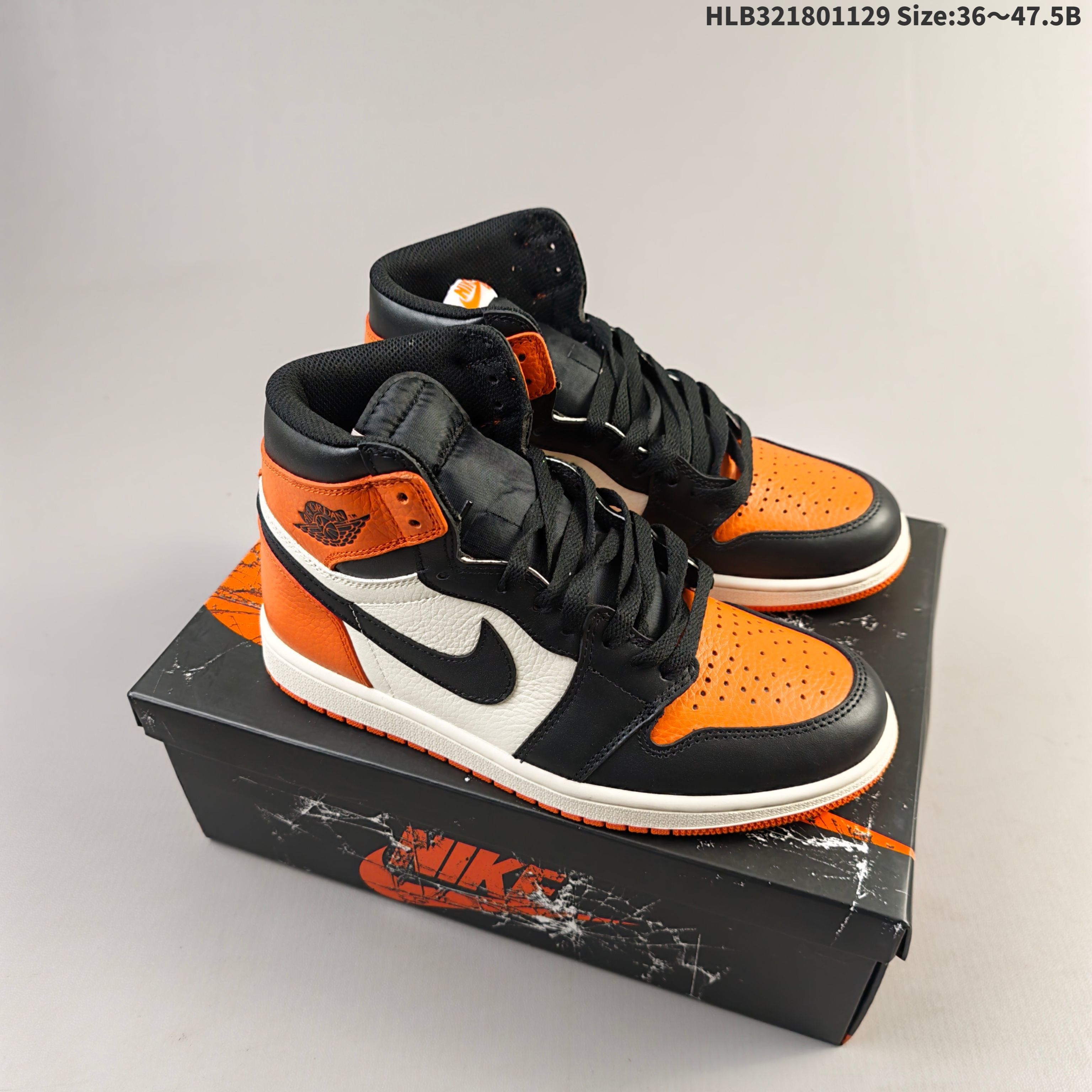 Nike Air Jordan 1 Retro High OG AIR JORDAN