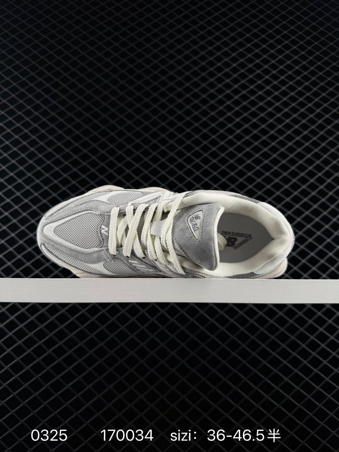 New Balance NB9060 。