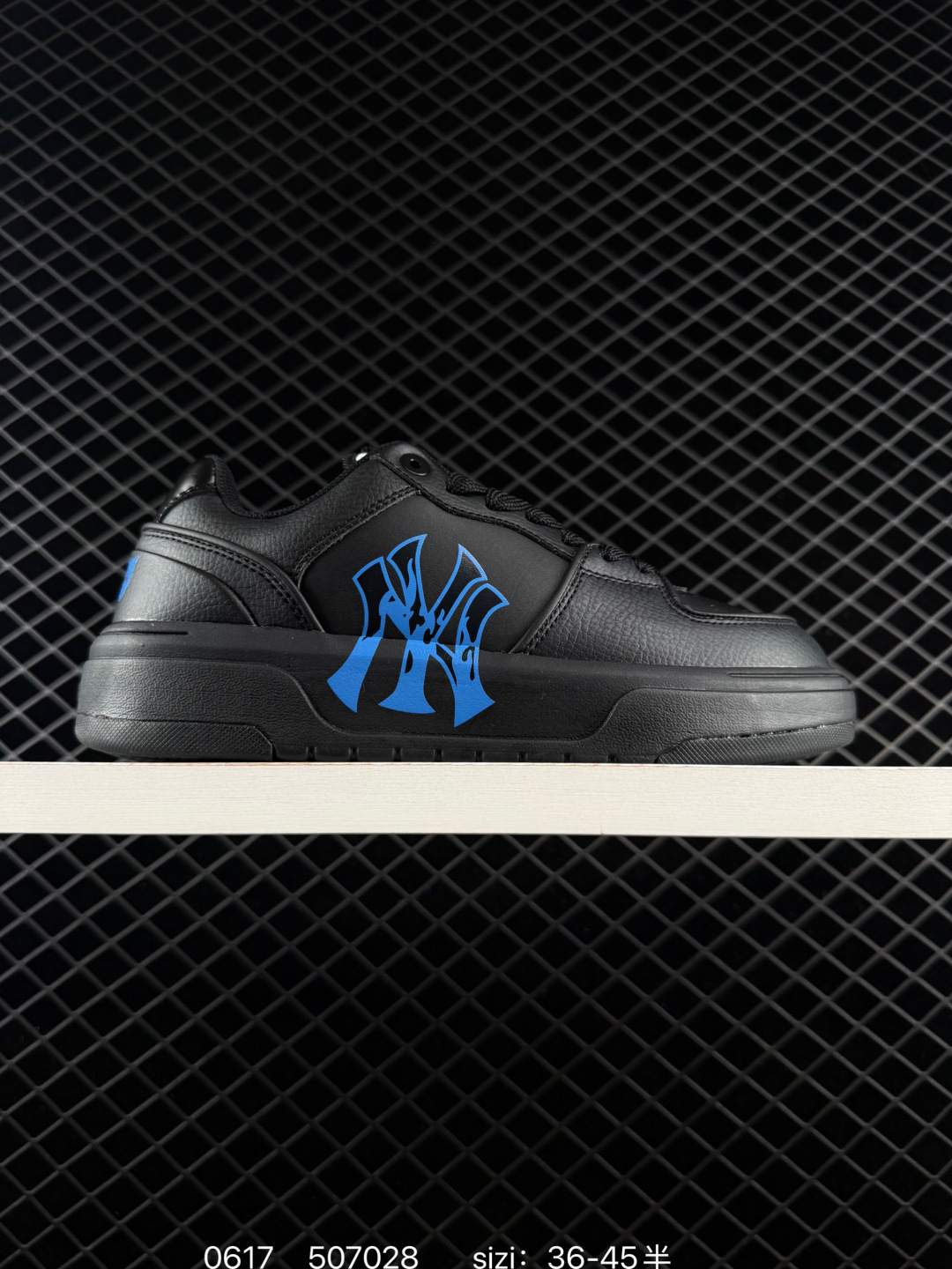 MLB Chunky Liner Black Blue EU 36-45 Skate Shoe Skate Sneakers - Unisex