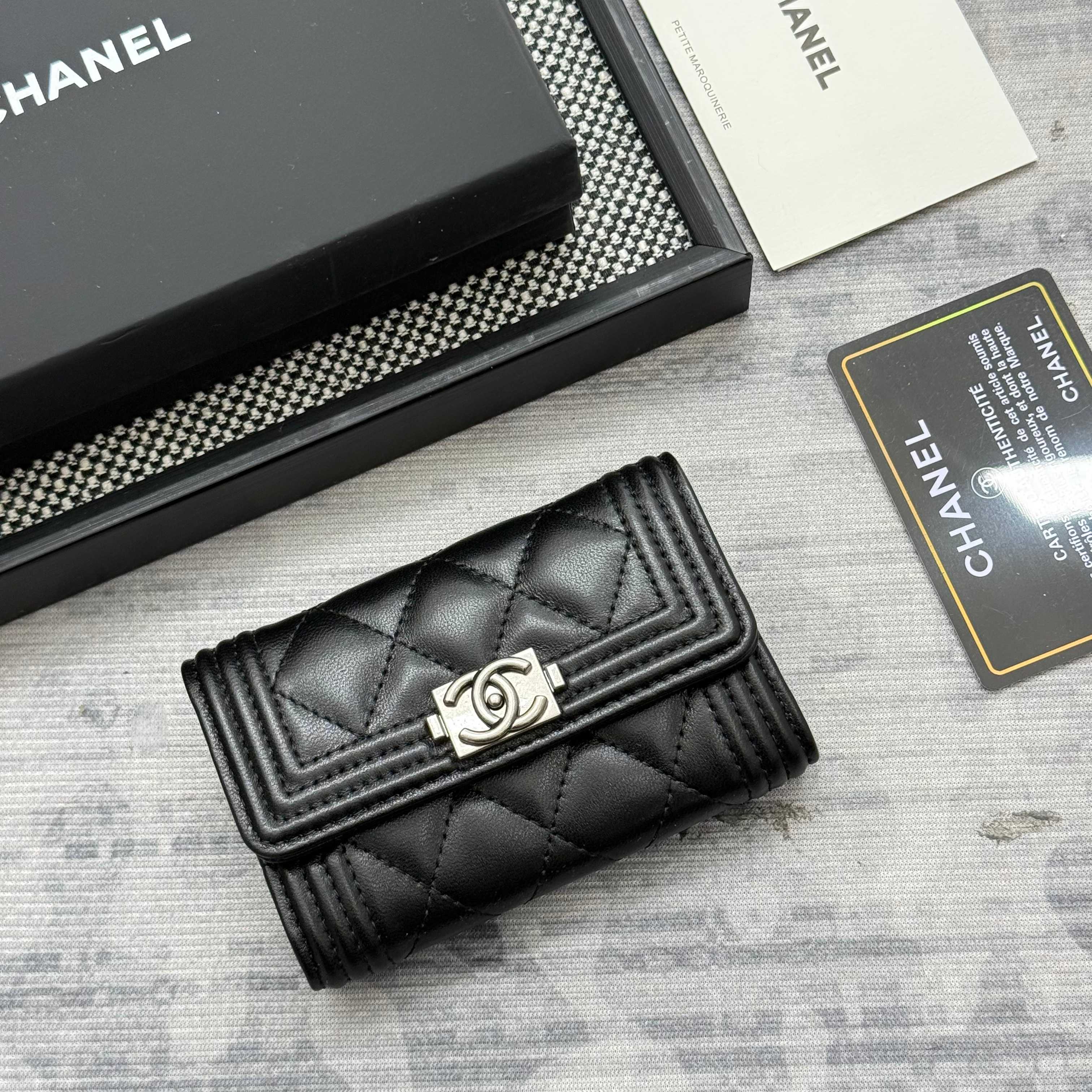 Chanel Tasche CHANEL leboy, 2, 2,3,:A80603:11x8,5x3cm