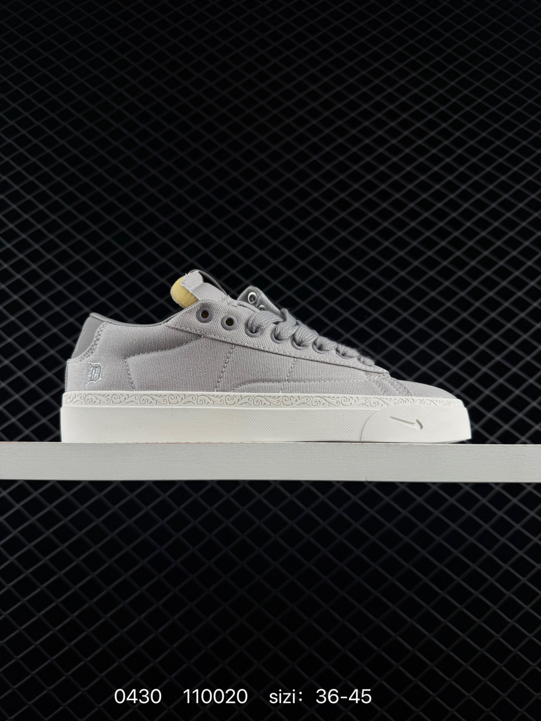 Nike Blazer Low 77 Jumbo White Orange EU 36-45 Casual Unisex BS-71755