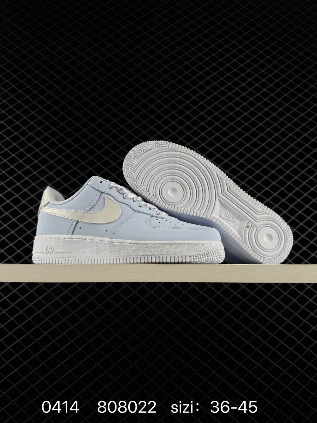 NIKE AIR FORCE 1‘07 、 : IR0871 100 Size:35