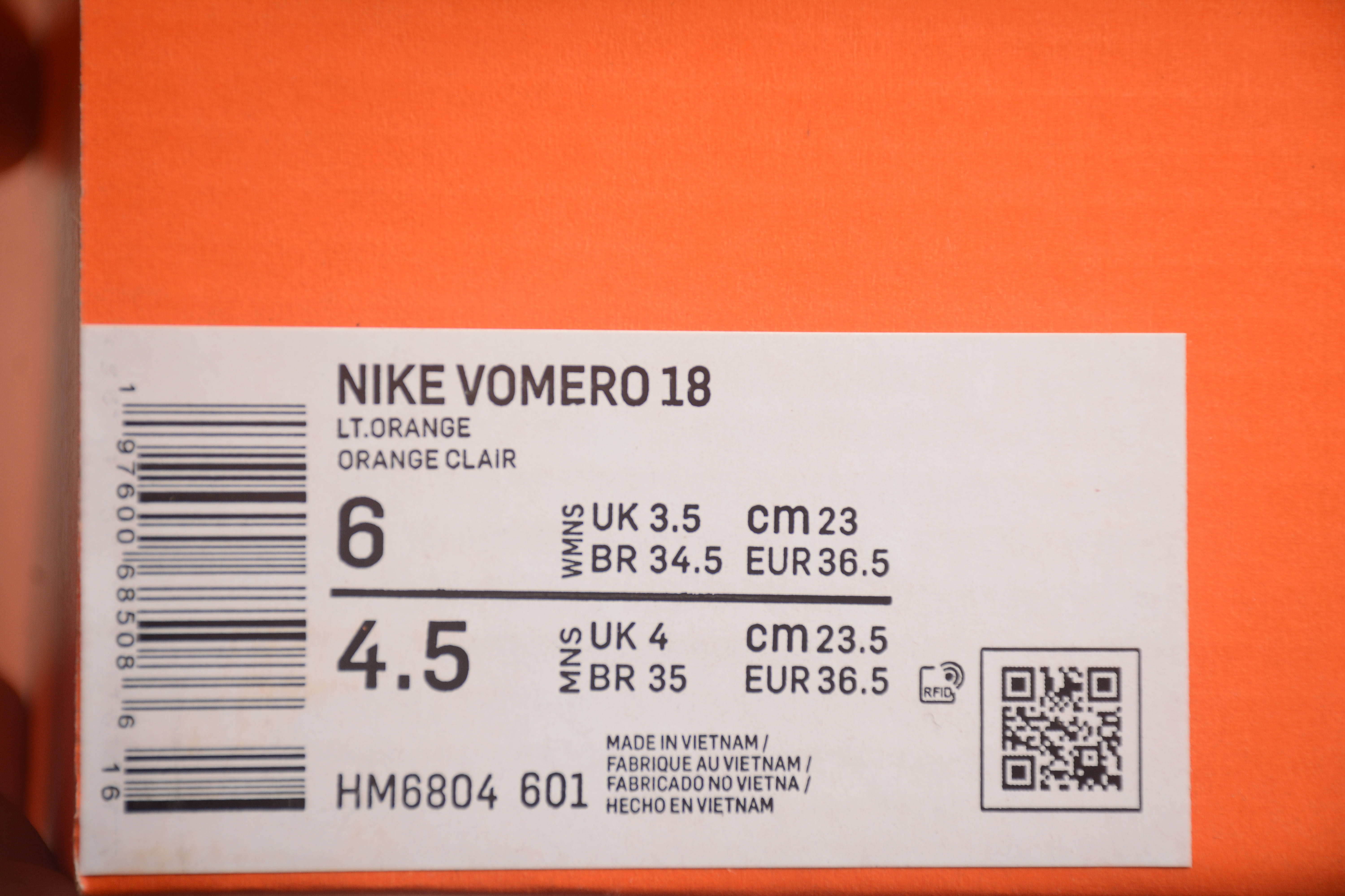 Nike VOMERO 18 comfortable and versatile shock-absorbing and non-slip low-top running shoes — AAA Quality Replica