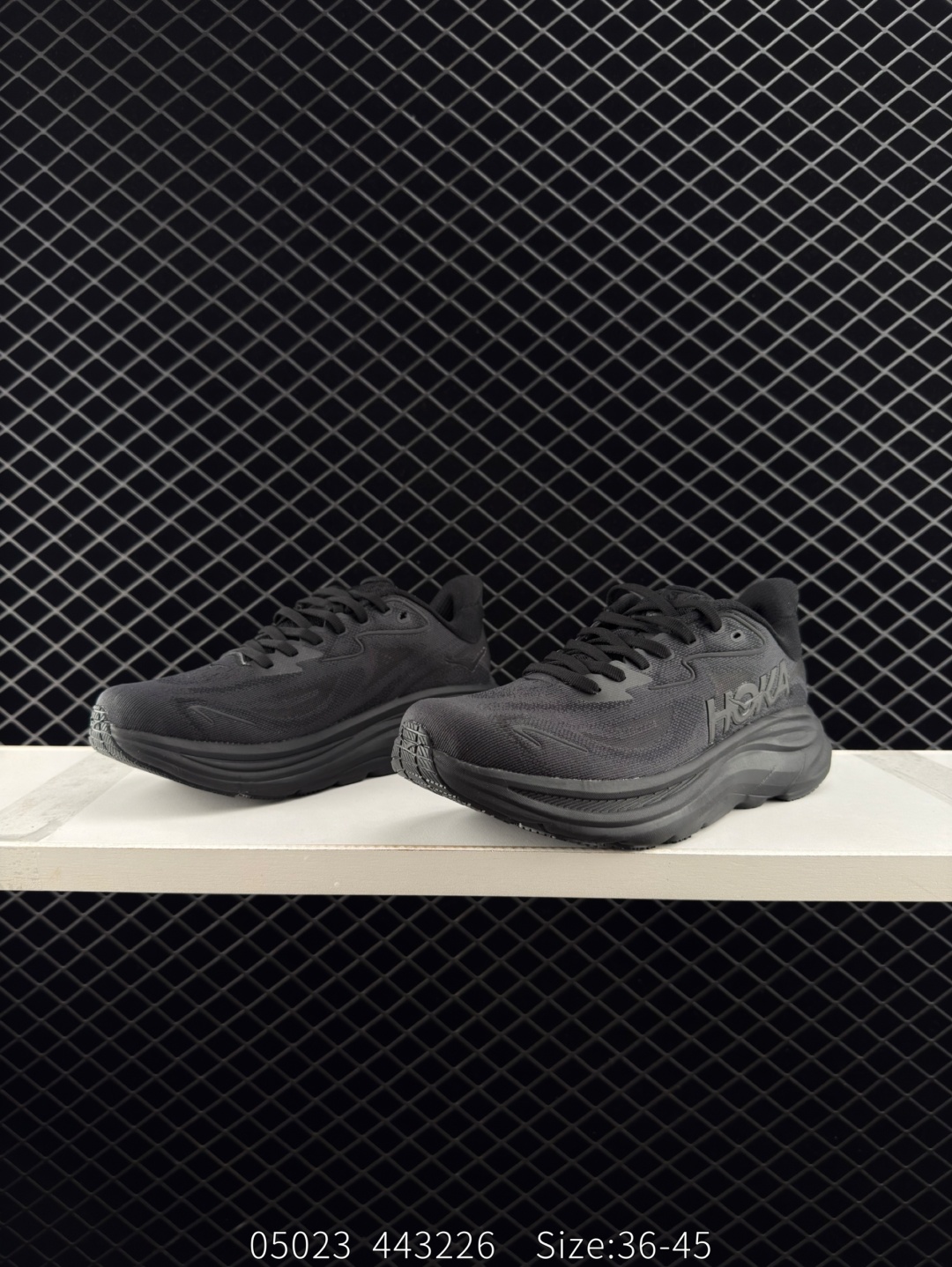 HOKA ONE ONE Clifton 10 Triple Black EU 36-45 Running Shoe Running Sneakers - Unisex BS-86640