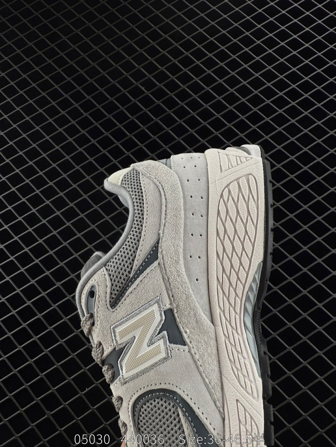 New Balance 2002R Grey Dark Grey Off White Black EU 36-46 5 Sneaker Unisex BS-83375