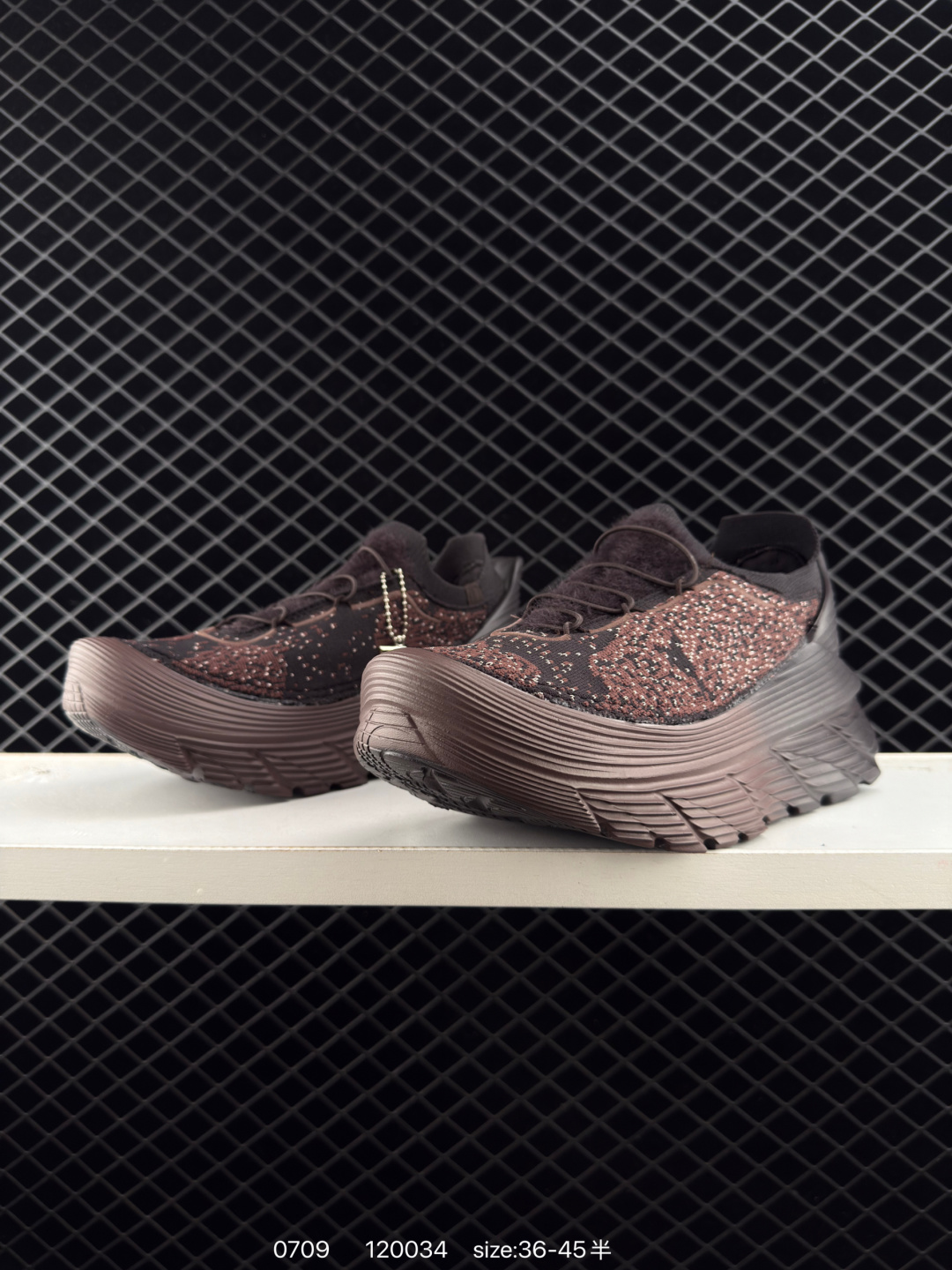 HOKA ONE ONE Restore TC Chukka Dark Brown Brown Black EU 36-45 Running Shoe Running Sneakers - Unisex BS-86565