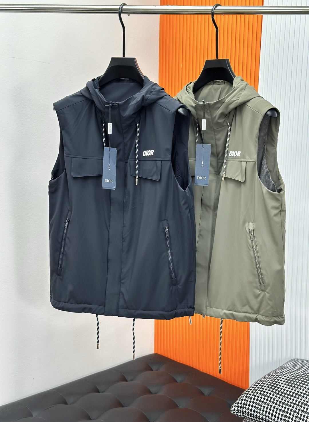 Dior men Dior's latest 2026 hooded design men's casual vest jacket — 1:1 Replica