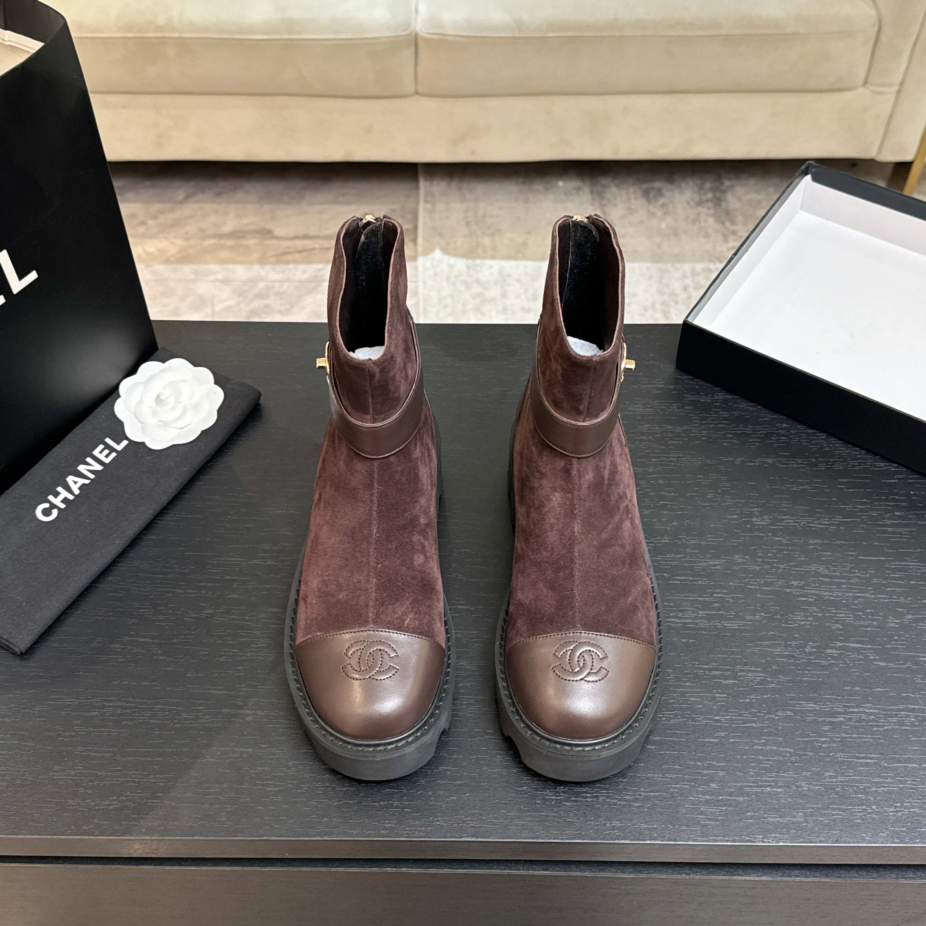 CHANEL women's shoes CHANE*｜Xiaoxiang’s classic color-blocked thick-soled short boots — AAA Quality Replica