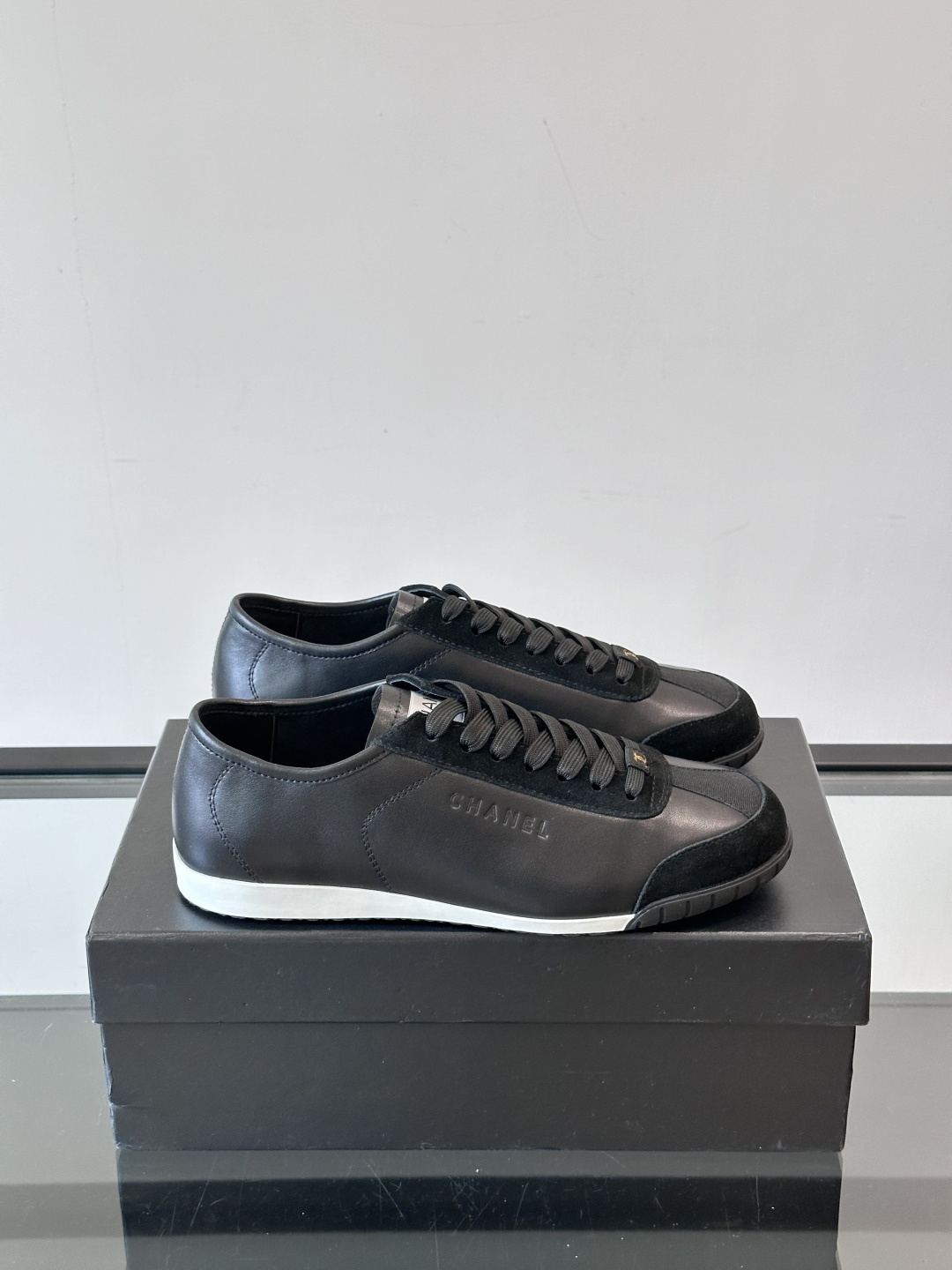 chaussure chanel Chane I/Chanel Nouveau Logo « CHANEL » logo