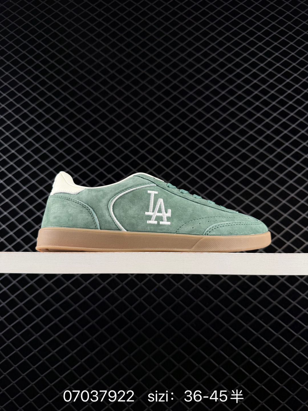 Other MLB CLUBBIE SD:3 ASXCB26 N Size:36-4 — Premium Replica