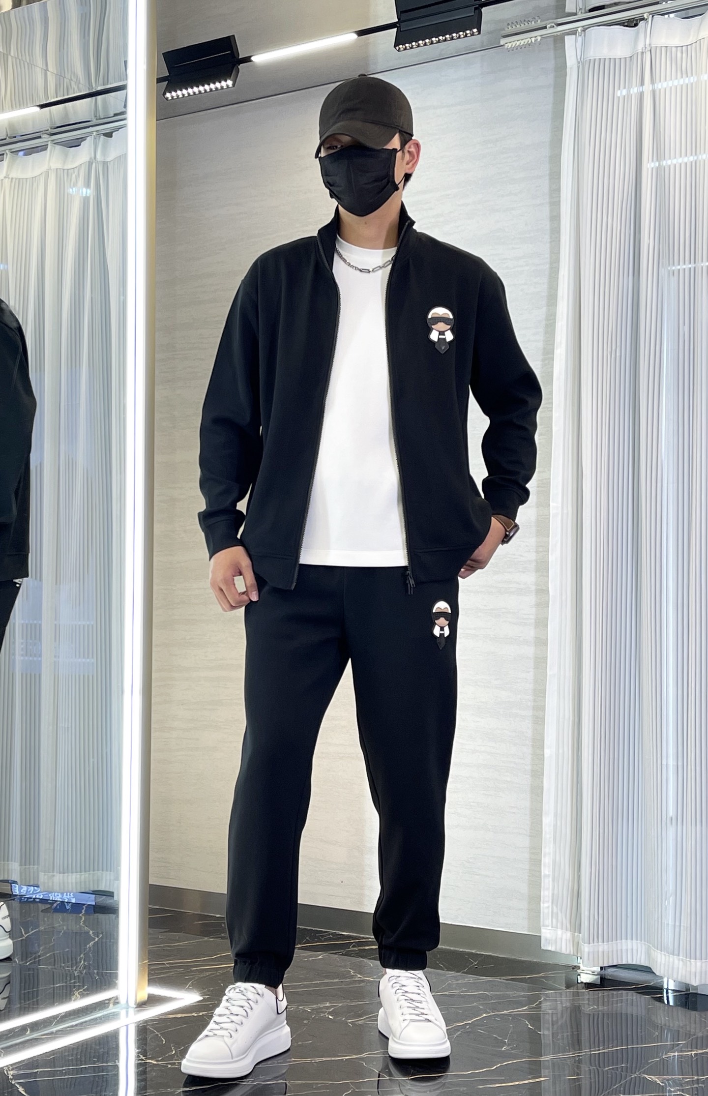 Fendi men - Fendi New. M-3 XL 175/145 L — 1:1 Replica For Sale