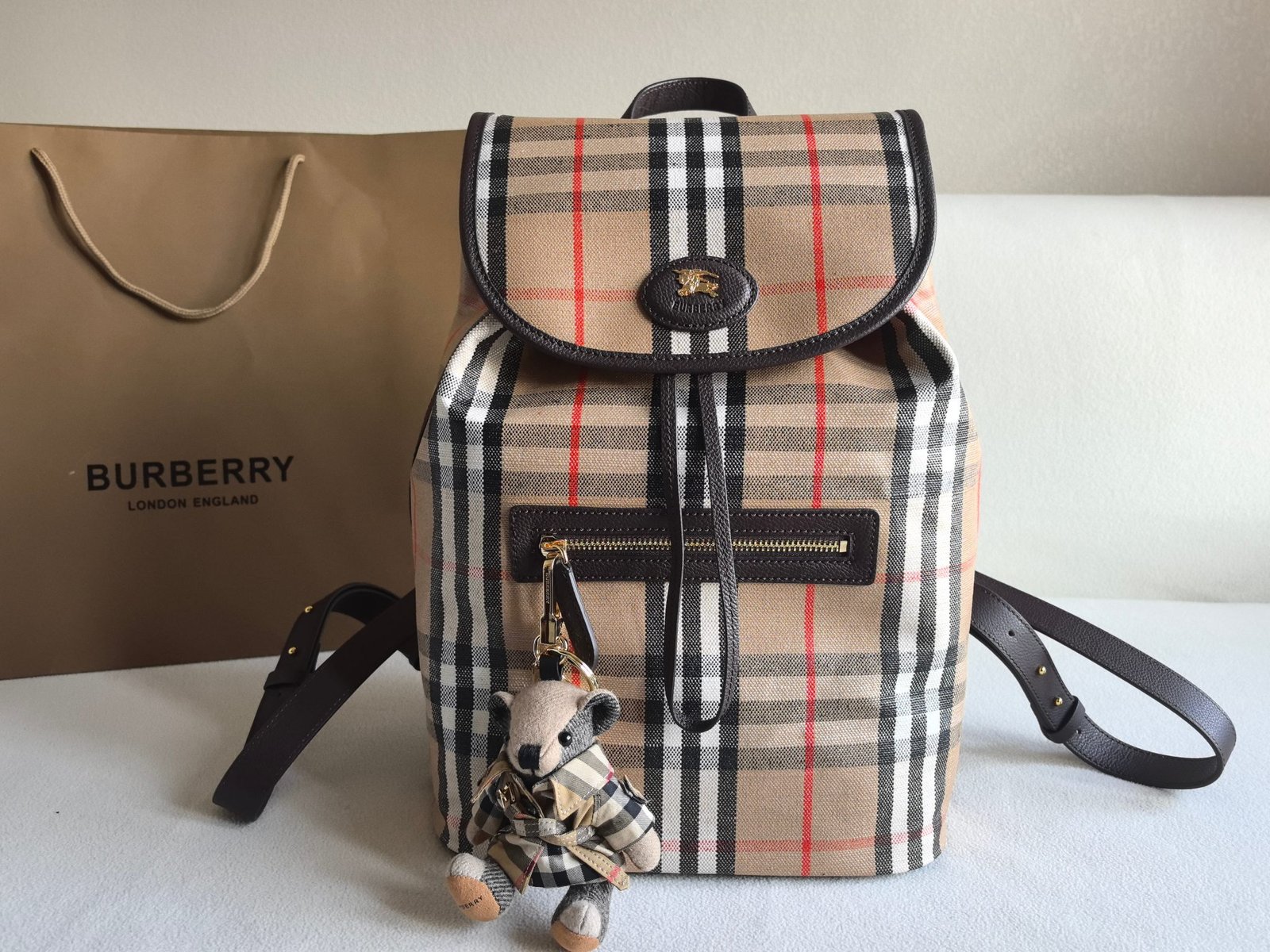 Burberry bag B Highlands ， 。 ， 。 Bur ， 。 ， 。