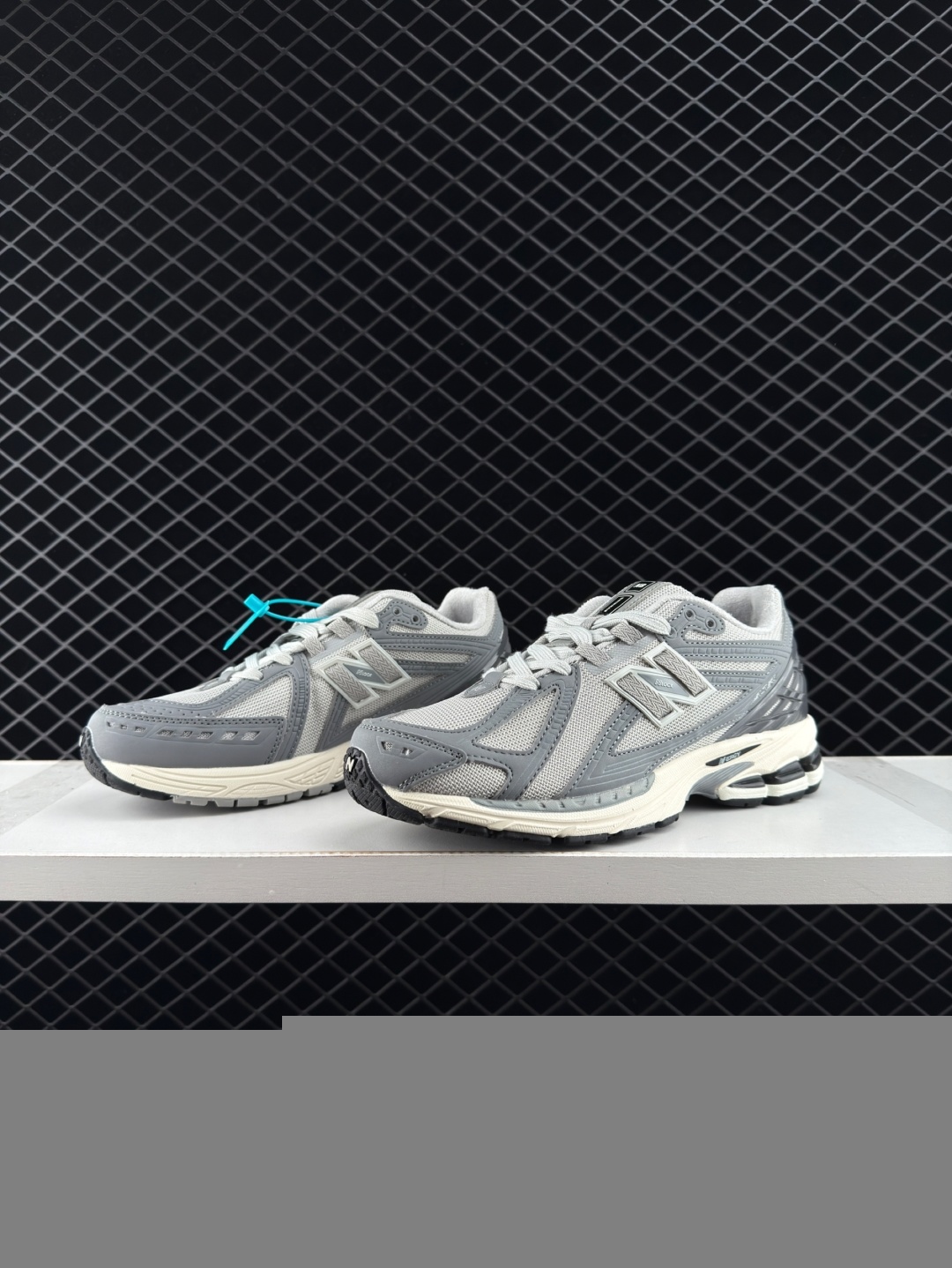 New Balance 1906R Grey Off White Black EU 36-45 Sneaker Unisex BS-83386