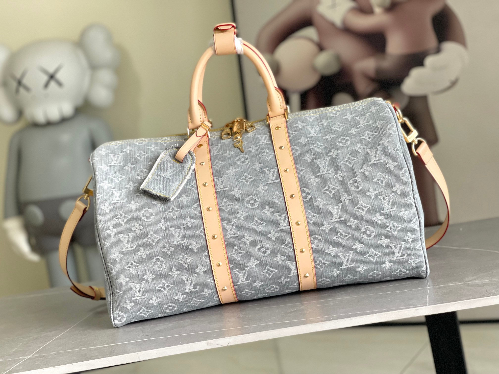 valise M13748 KEEPALL BANDOULIÈRE 45 2021-22 Everyday LV Series Keepall Bandouliere 55 Monogram — 1:1 Replica For Sale