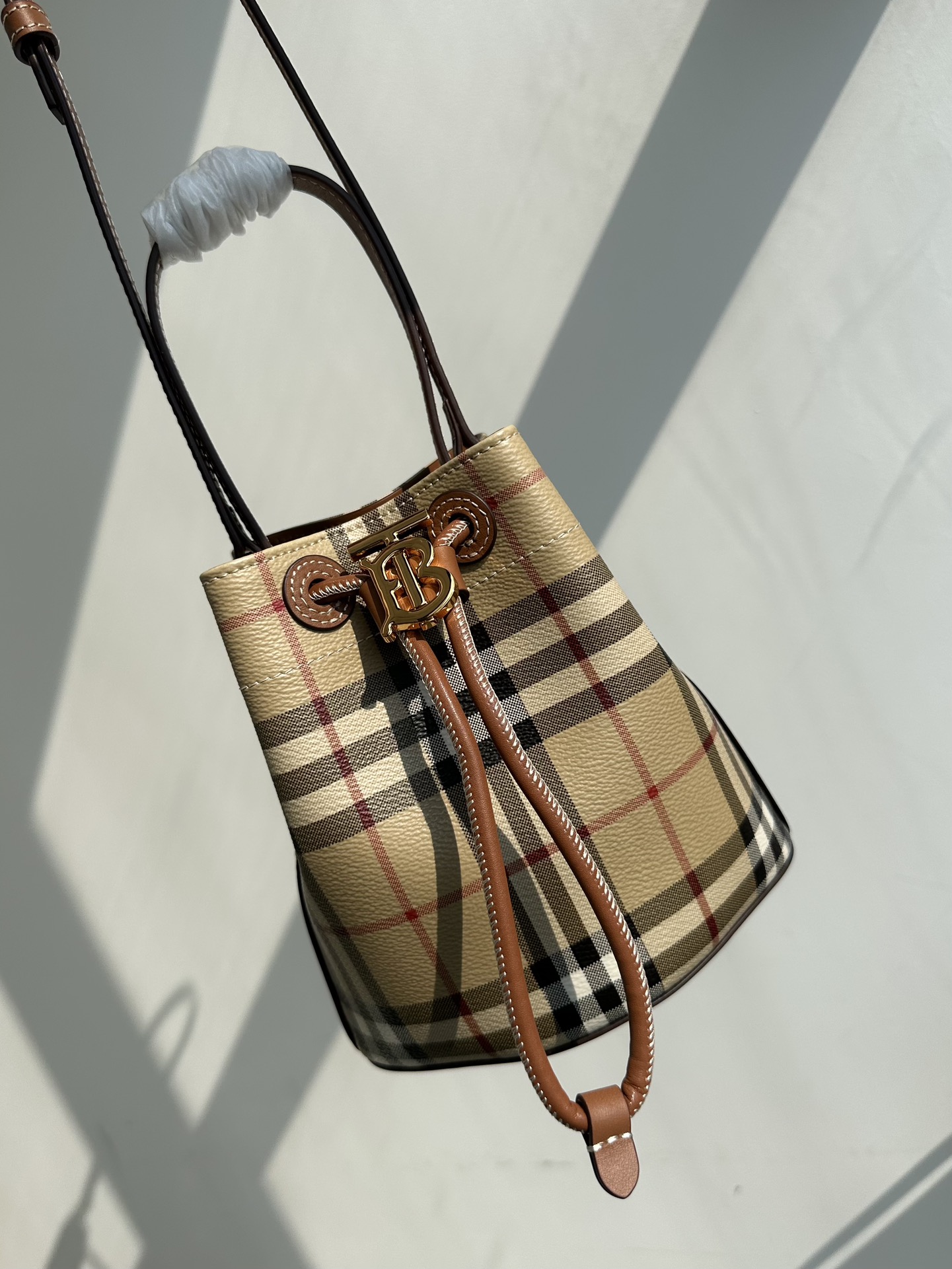 Burberry bag B Series TB Series Vintage + Thomas Burberry 18 5 X16 5 X11cm — 1:1 Replica
