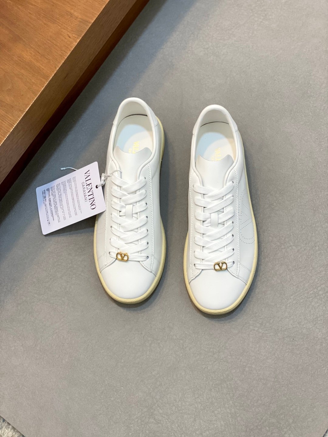 VALENTINO shoe VALENTION