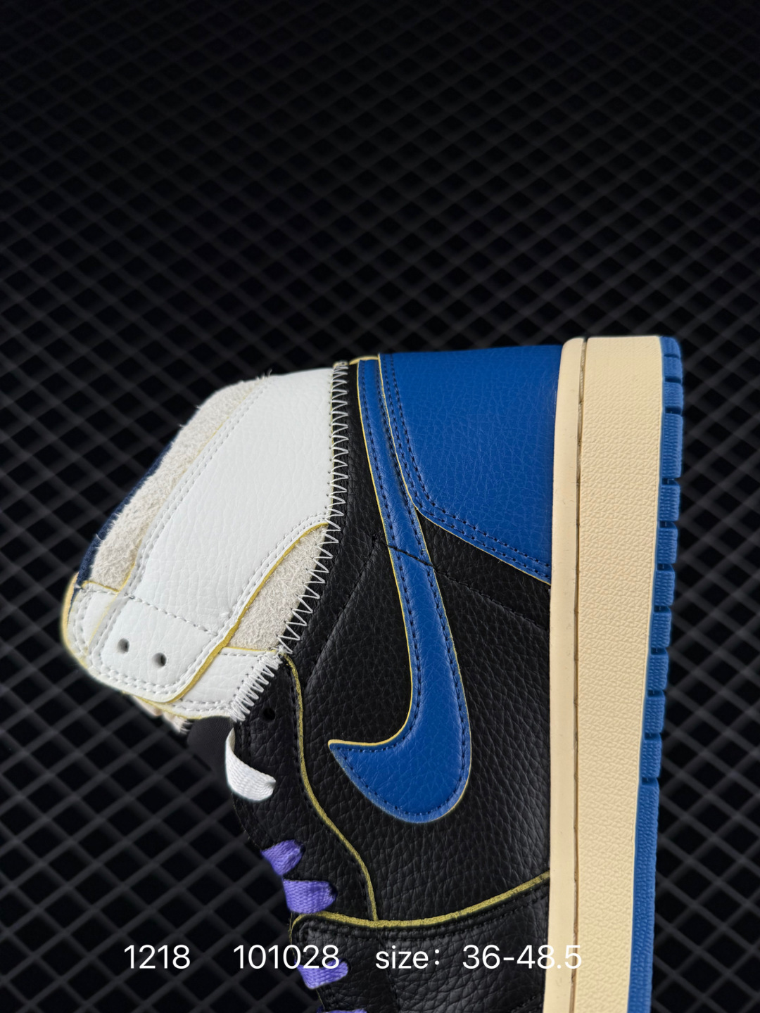 Nike Air Jordan 1 Retro High AIR JORDAN:IO7847-001:36 — Premium Replica