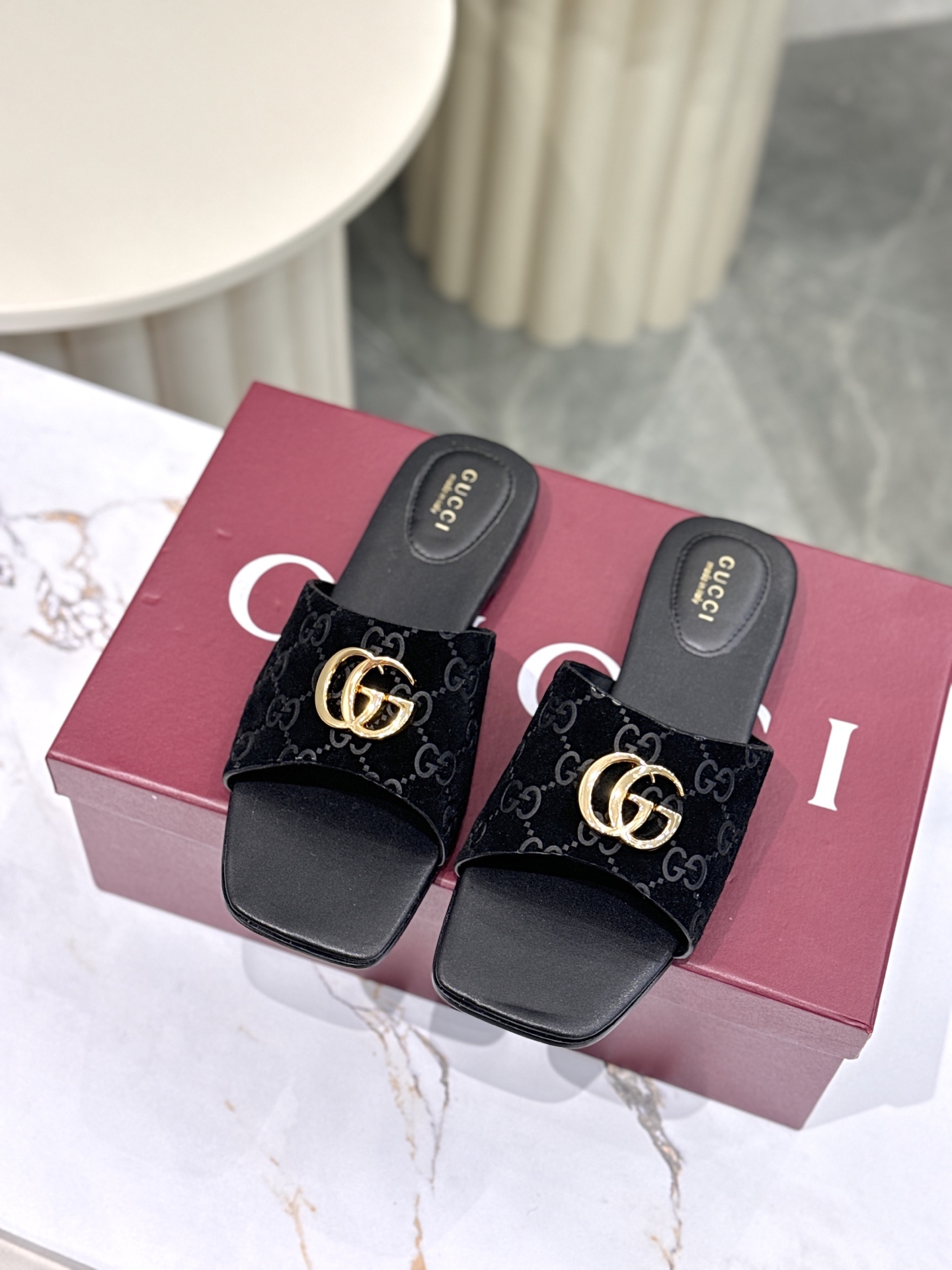 Gucci women's shoes Factory price Gucci's latest popular spring and summer flip-flops series. — 1:1 Replica For Sale